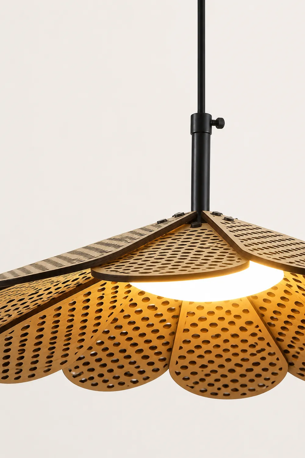 Hollyhock Pendant Light - Lumpaz