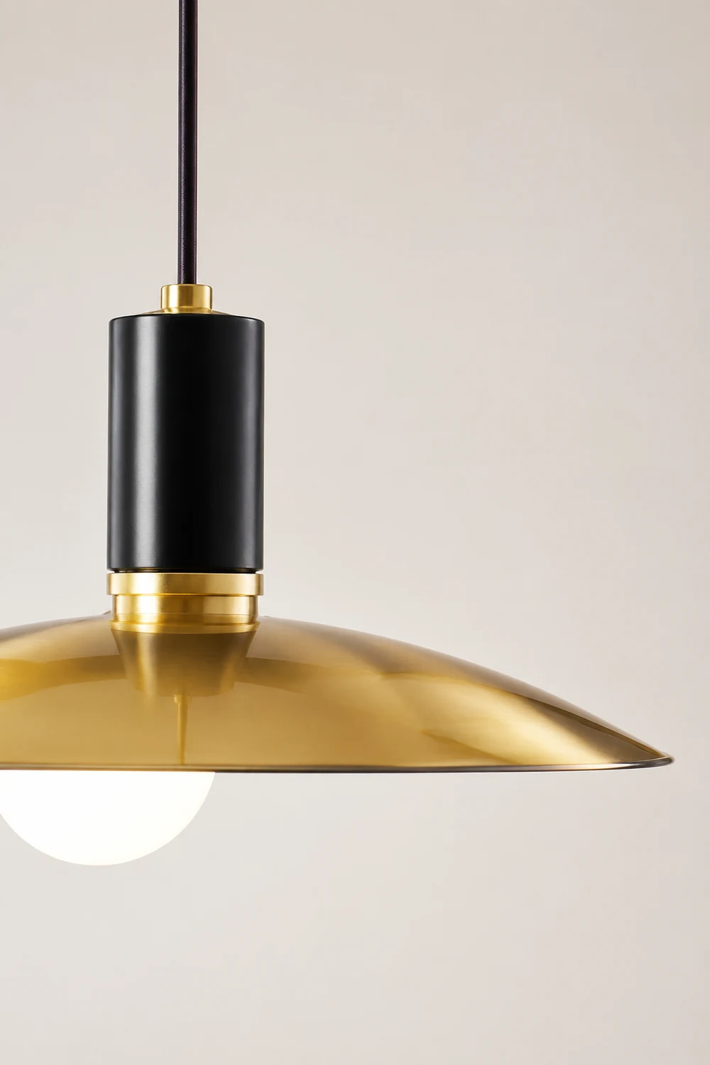 Brass Flared Pendant Lamp - Lumpaz