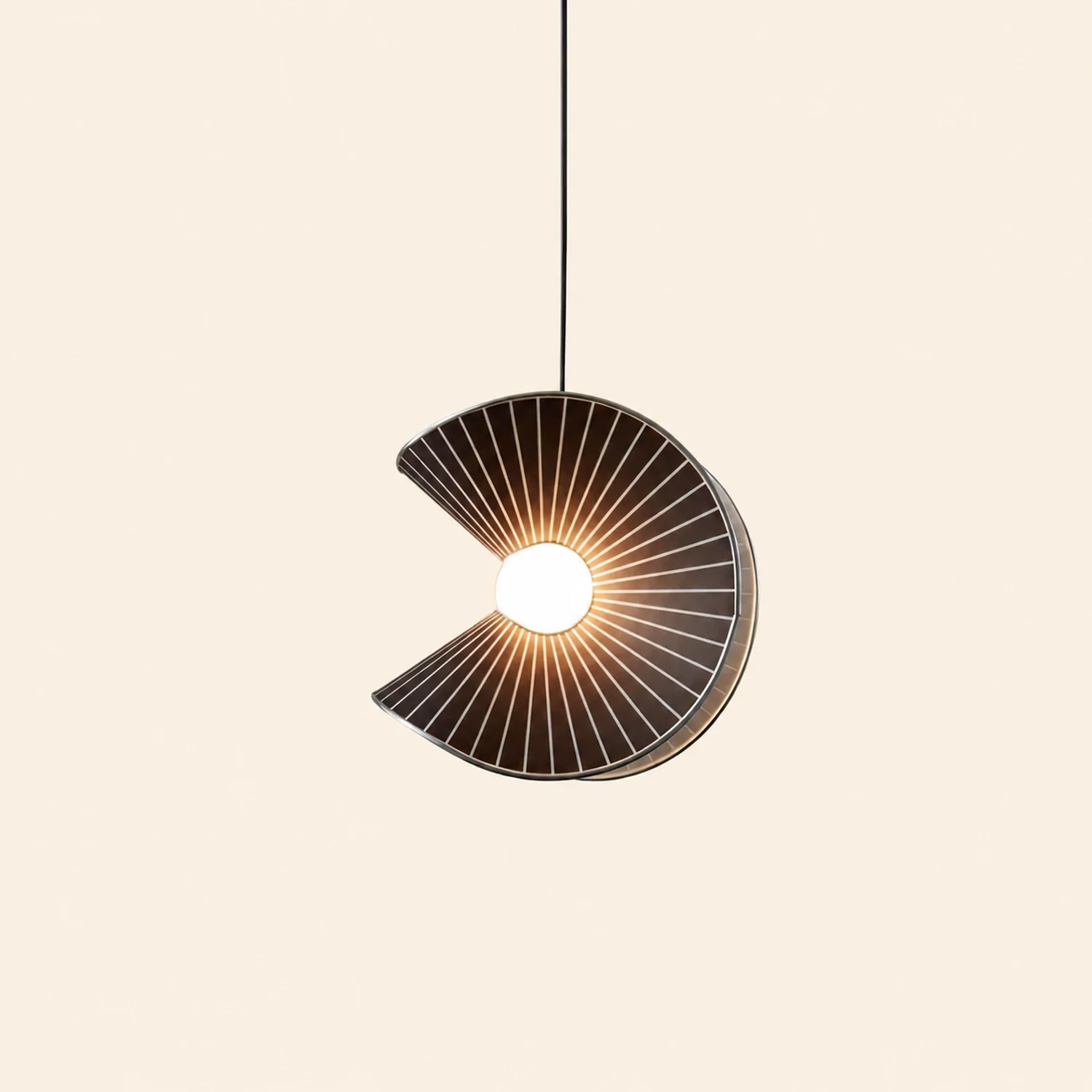 Shell Nordic Pendant Light - Lumpaz