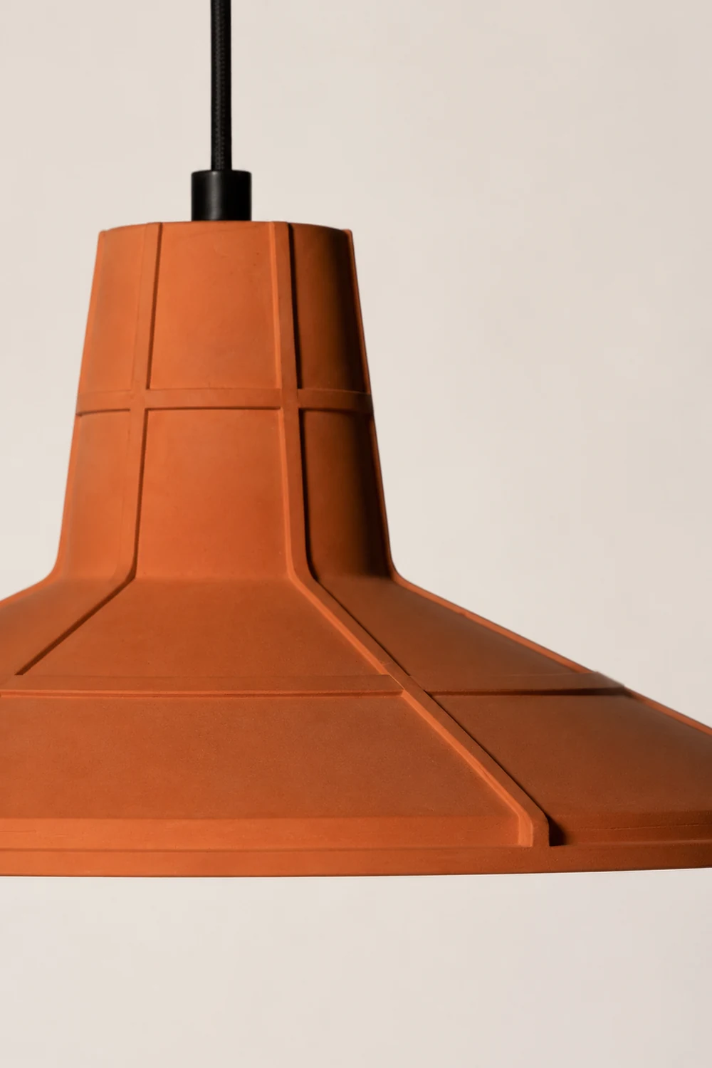 Skeleton Pendant Light - Lumpaz