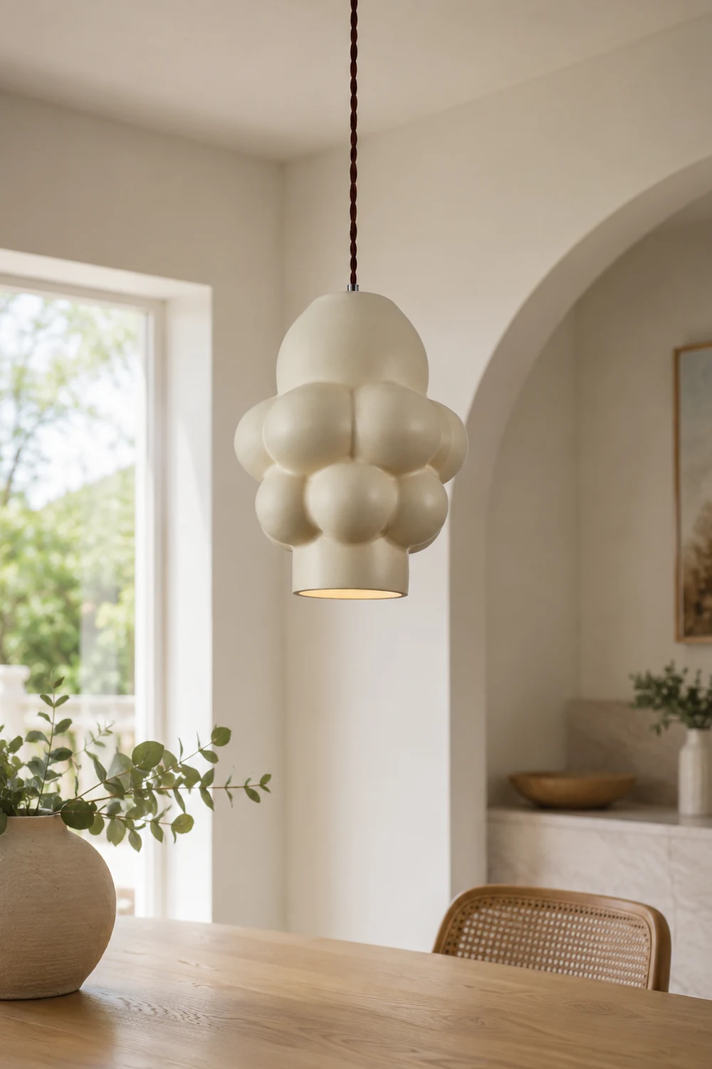 Resin Cream Pendant Lamp - Lumpaz