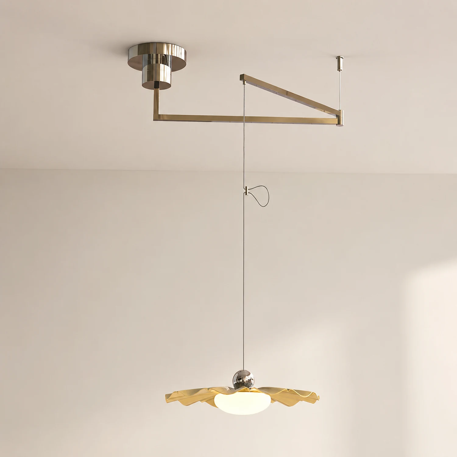 Blooming Flower Pendant Light - Lumpaz
