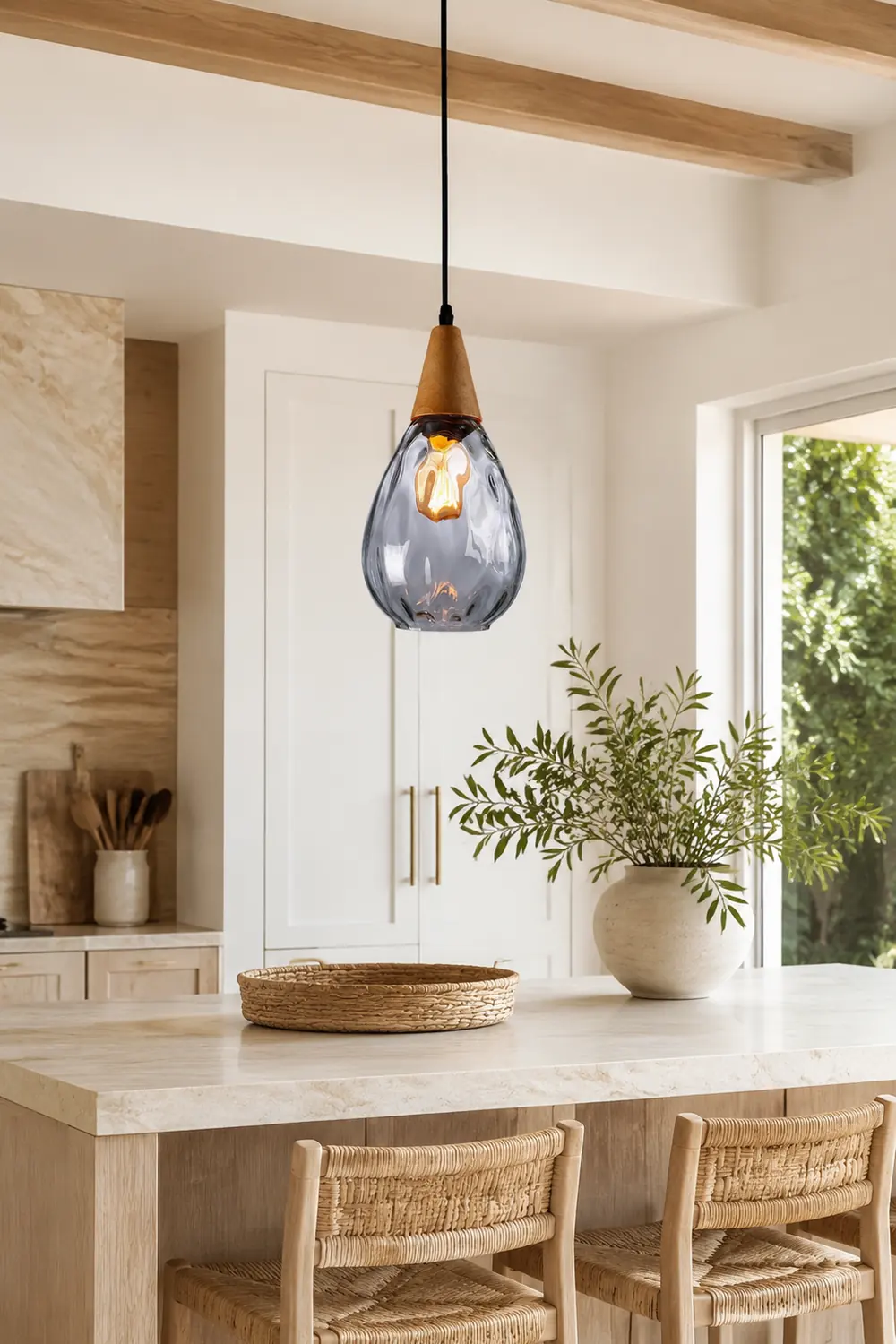 Besnier Glass Pendant Light - Lumpaz