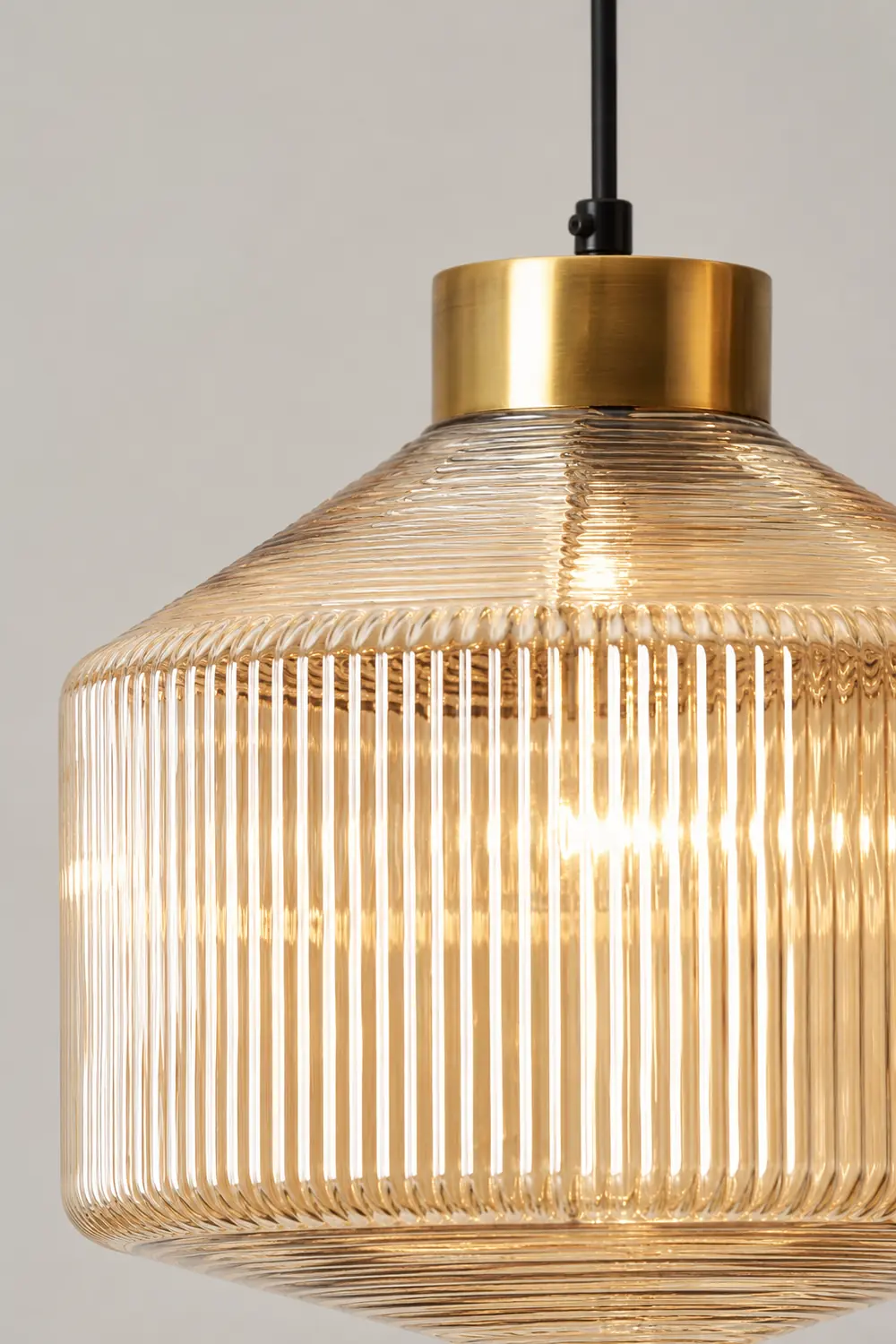 Striped Spinning Top Pendant Light - Lumpaz