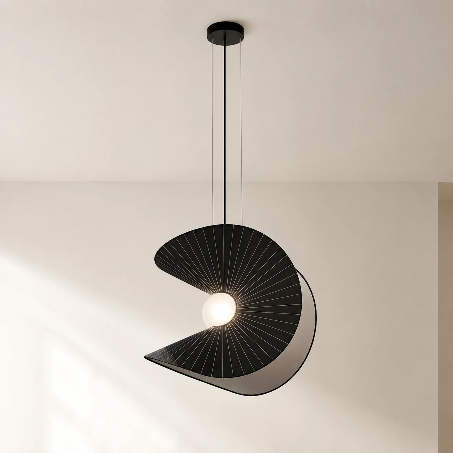 Shell Nordic Pendant Light - Lumpaz