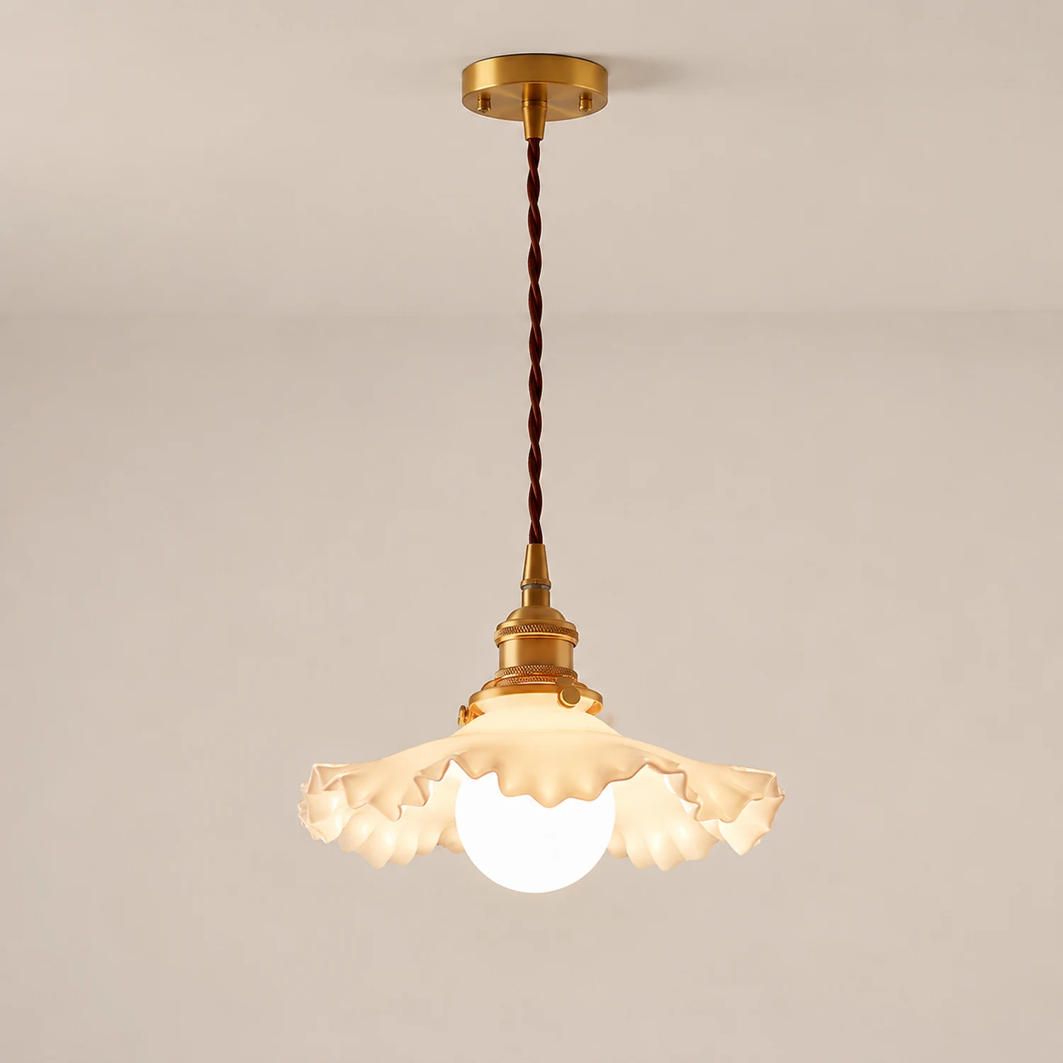Small Floral Pendant Lamp - Lumpaz