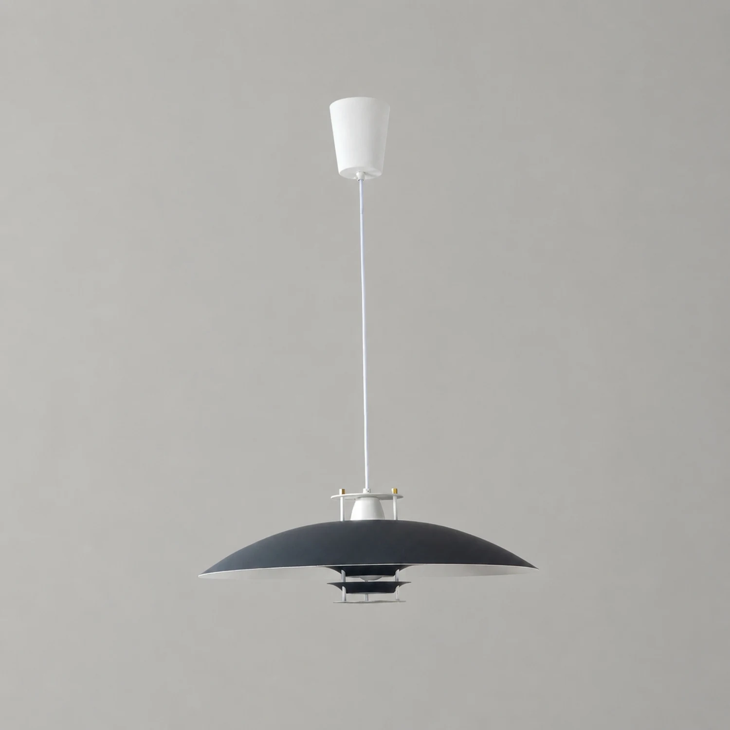 JL 341 Pendant Light - Lumpaz