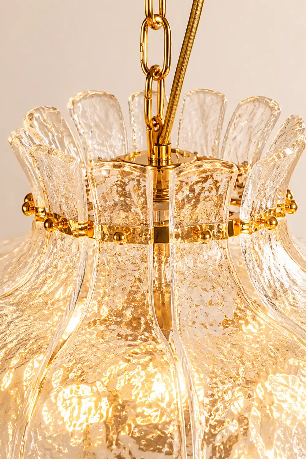 Petal Ice Pendant Light - Lumpaz