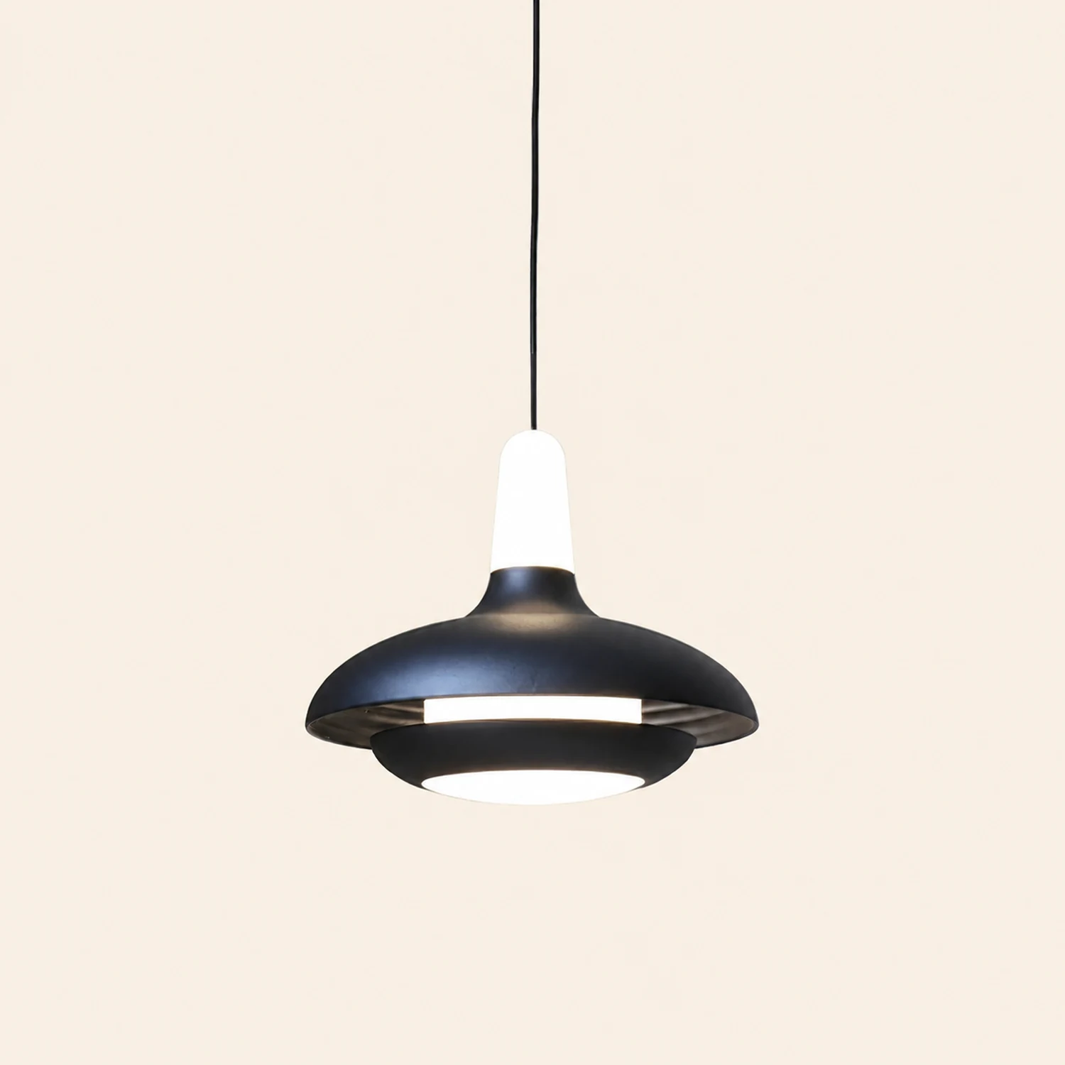 Fiji Pendant Light - Lumpaz