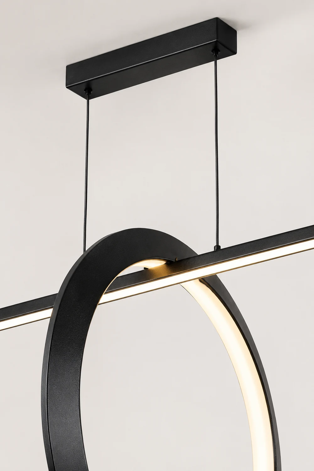 Jonathan LED Pendant Light - Lumpaz