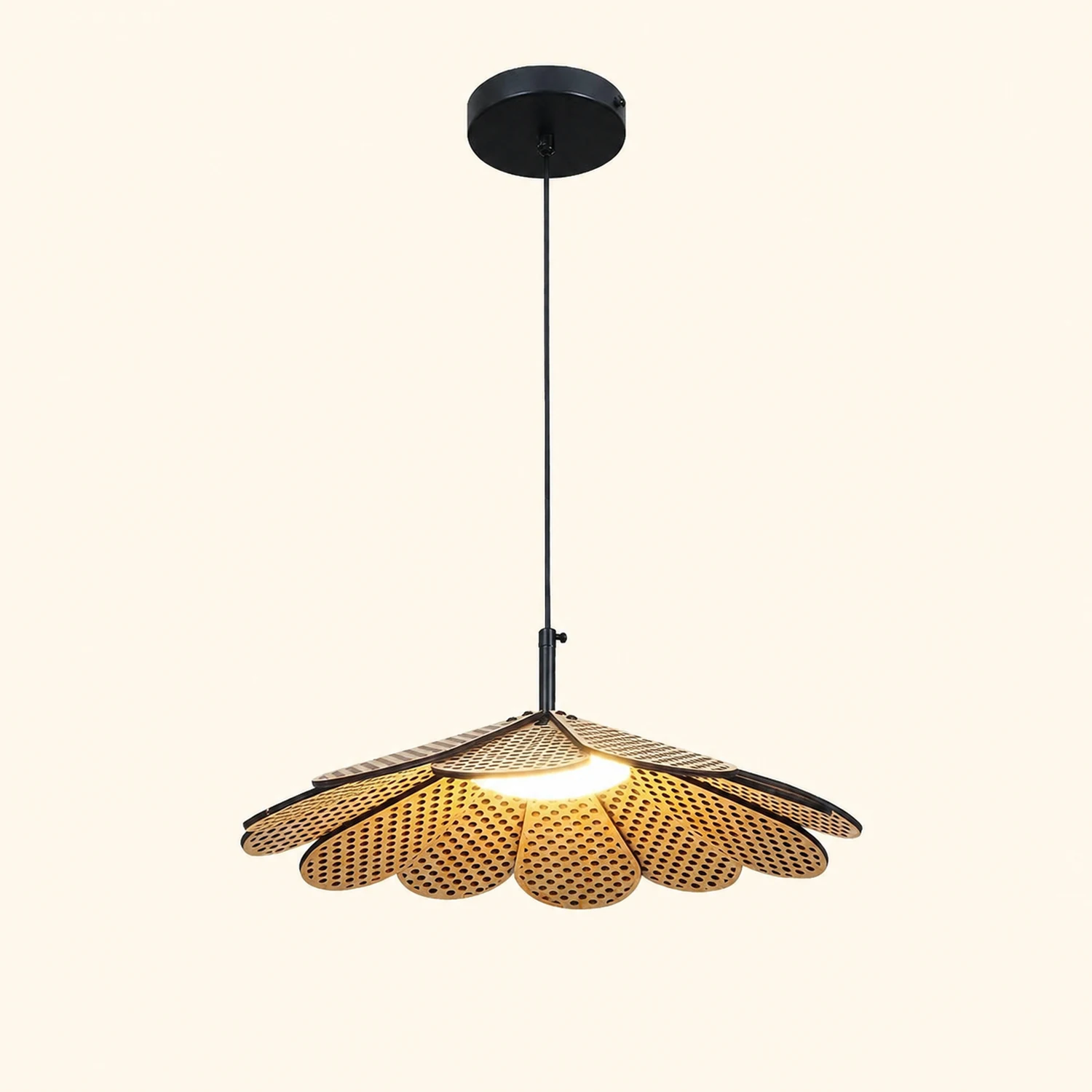Hollyhock Pendant Light - Lumpaz