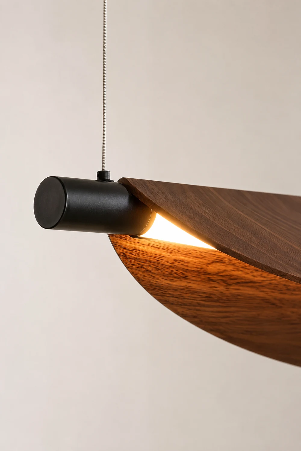 Sleek Board Pendant Lamp - Lumpaz