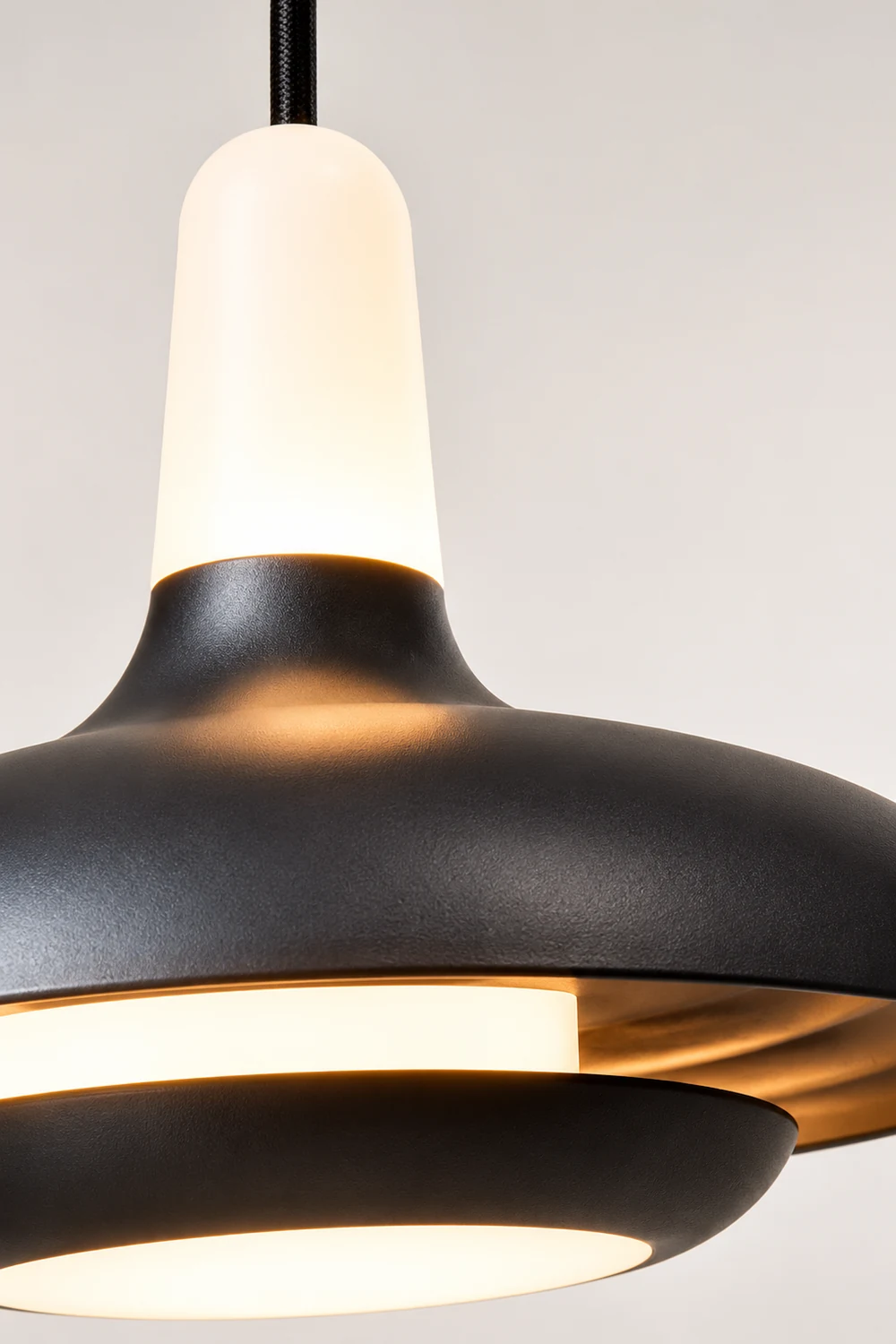 Fiji Pendant Light - Lumpaz