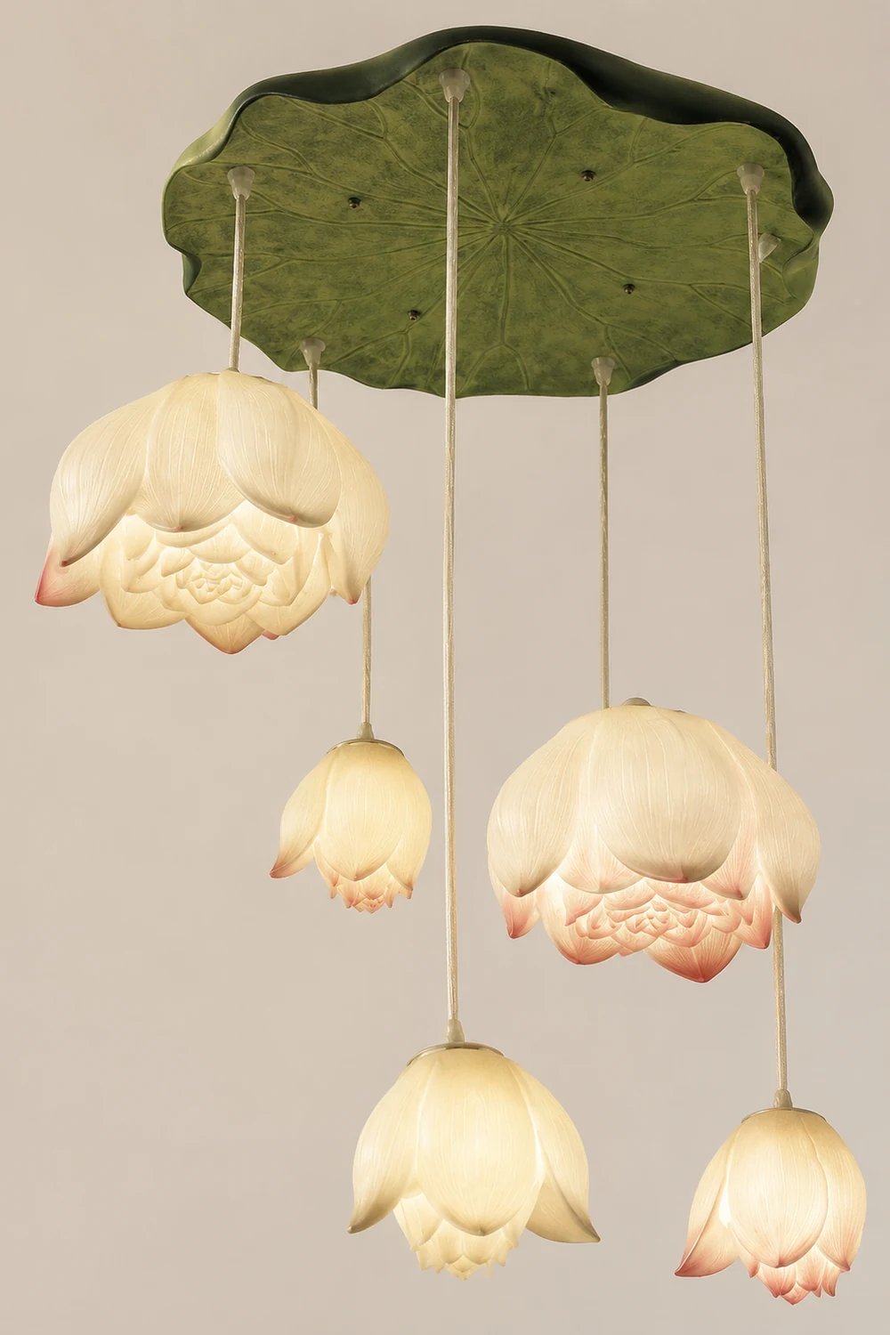 Lotus Chandelier - Lumpaz