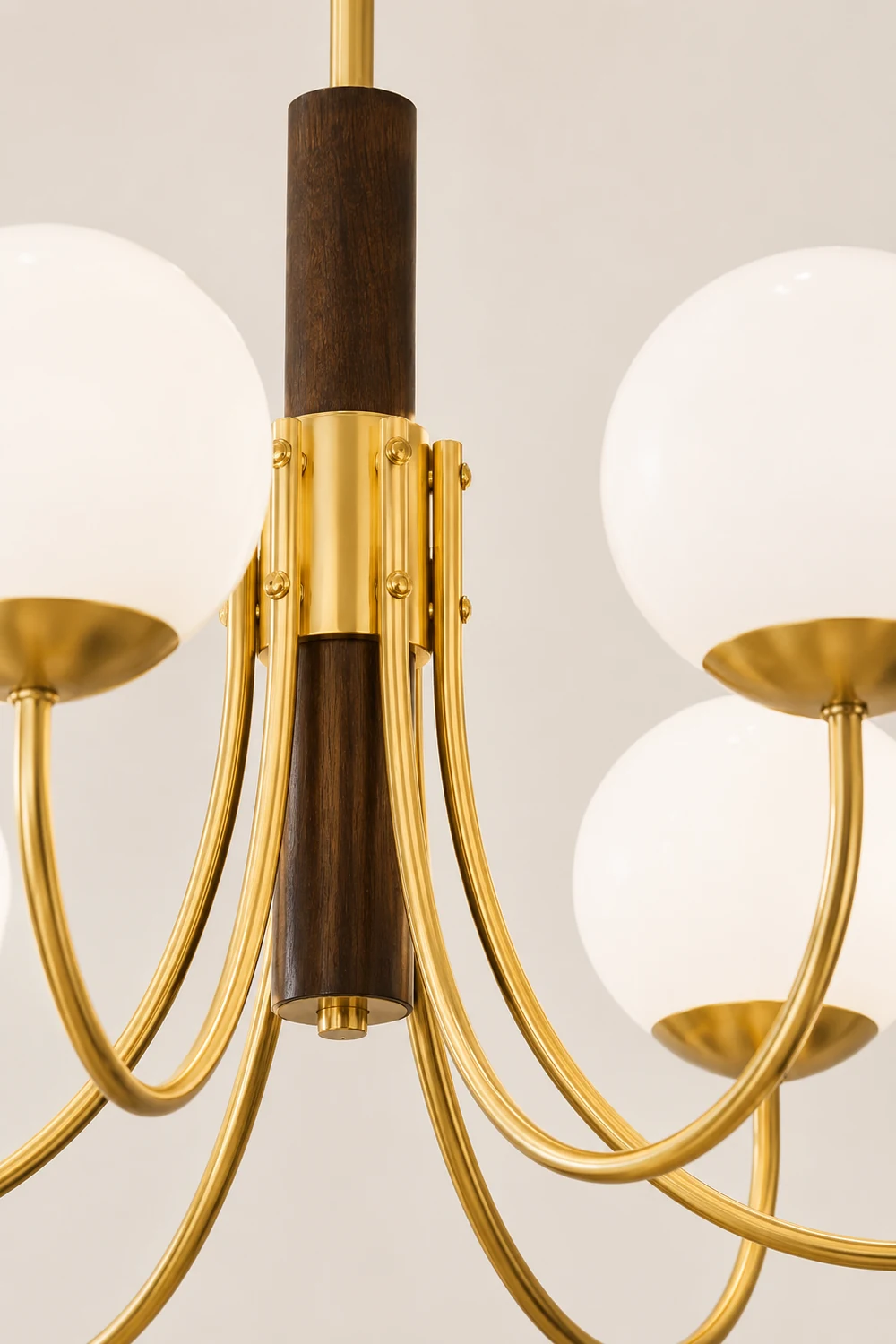 Midas Touch Walnut Sphere Chandelier - Lumpaz