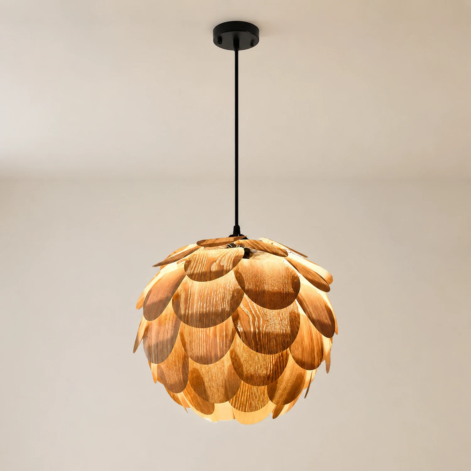 Pinecone Pendant Light - Lumpaz