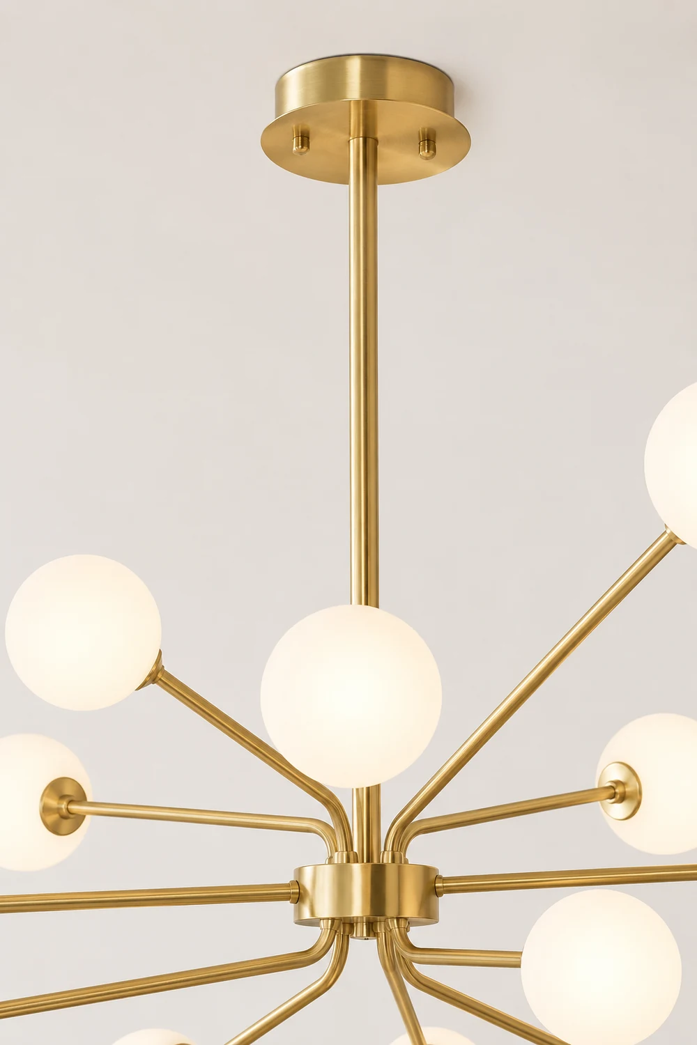 Solaire Arm Chandelier - Lumpaz