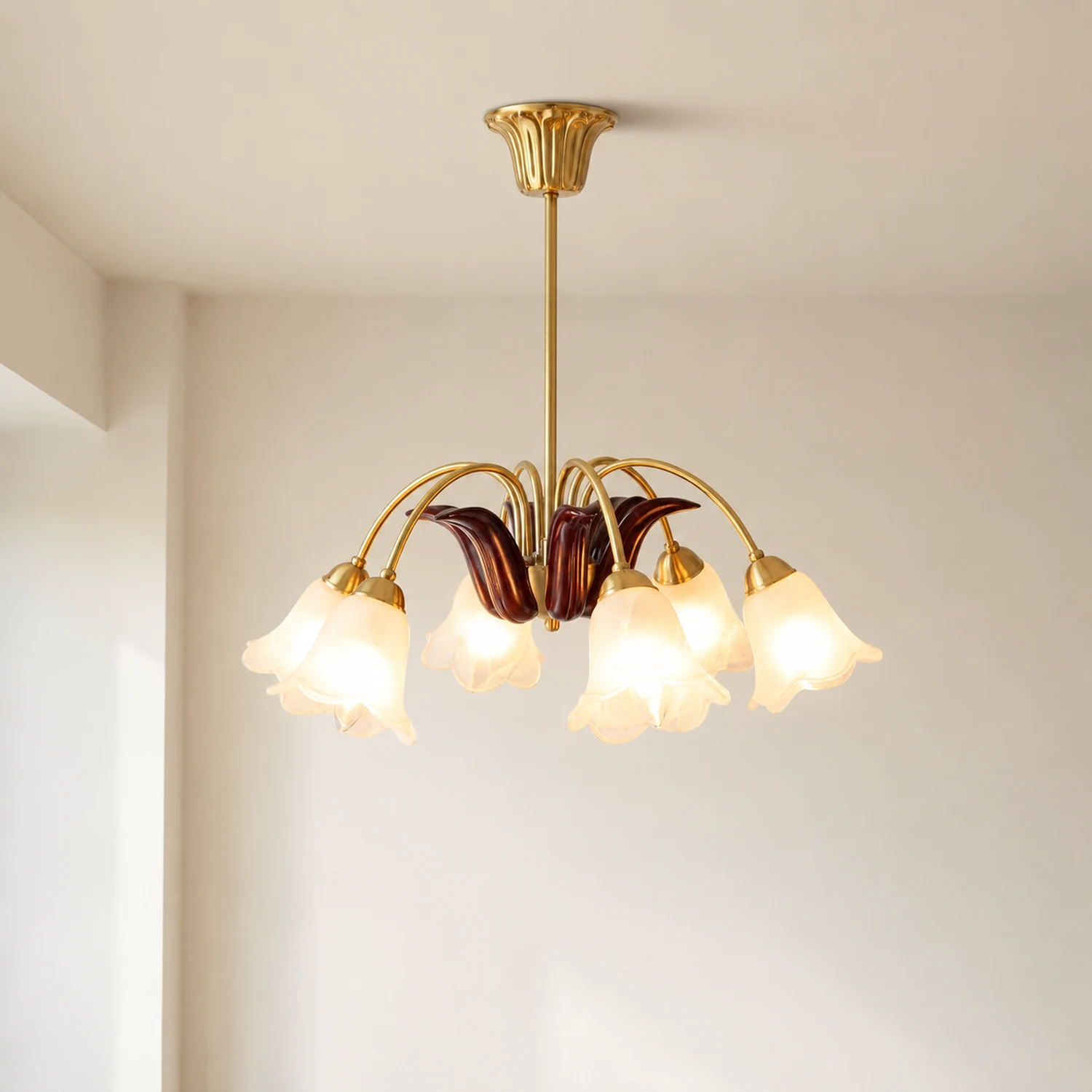 Brass Pastoral Flower Chandelier - Lumpaz