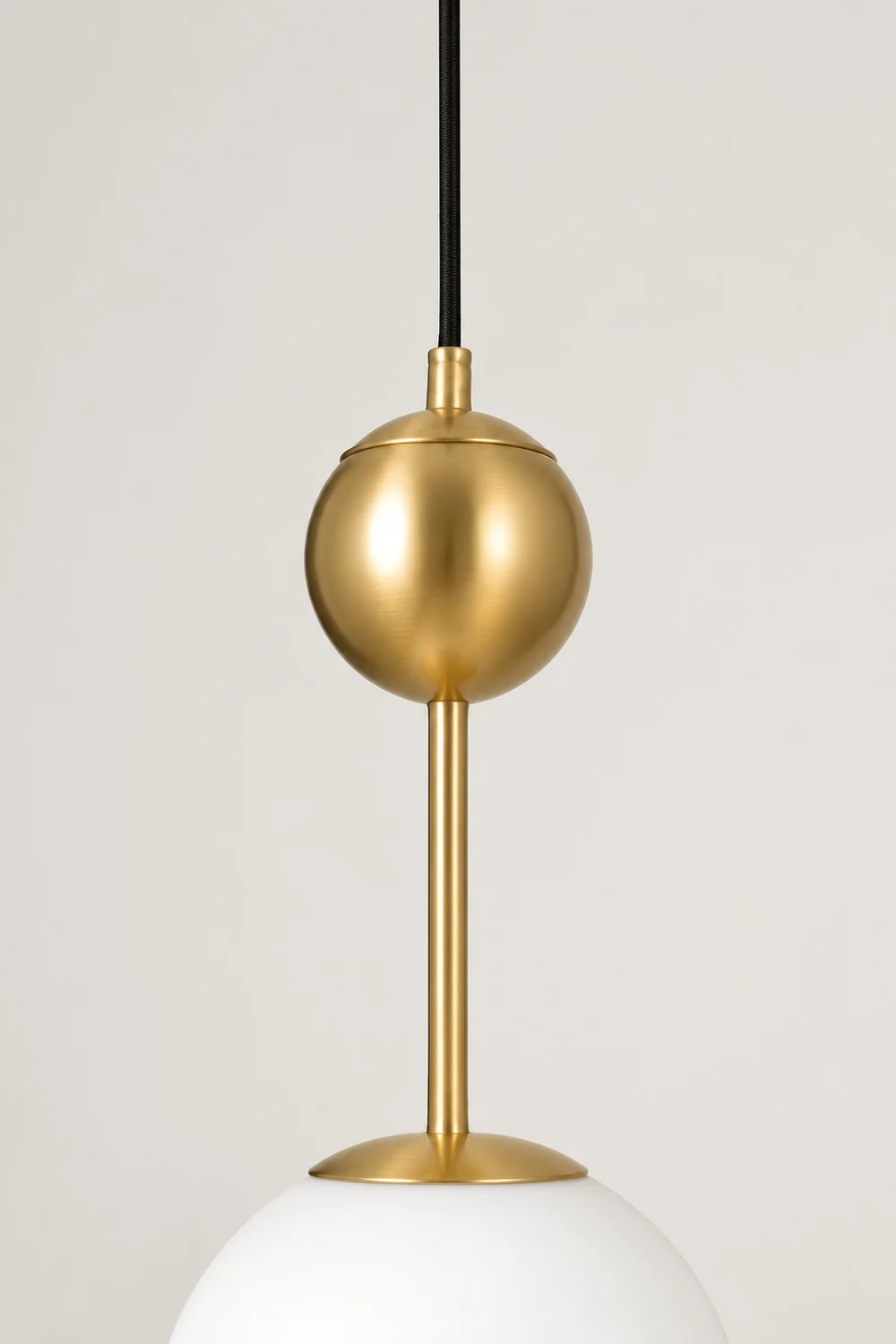 Born Pendant Light - Lumpaz