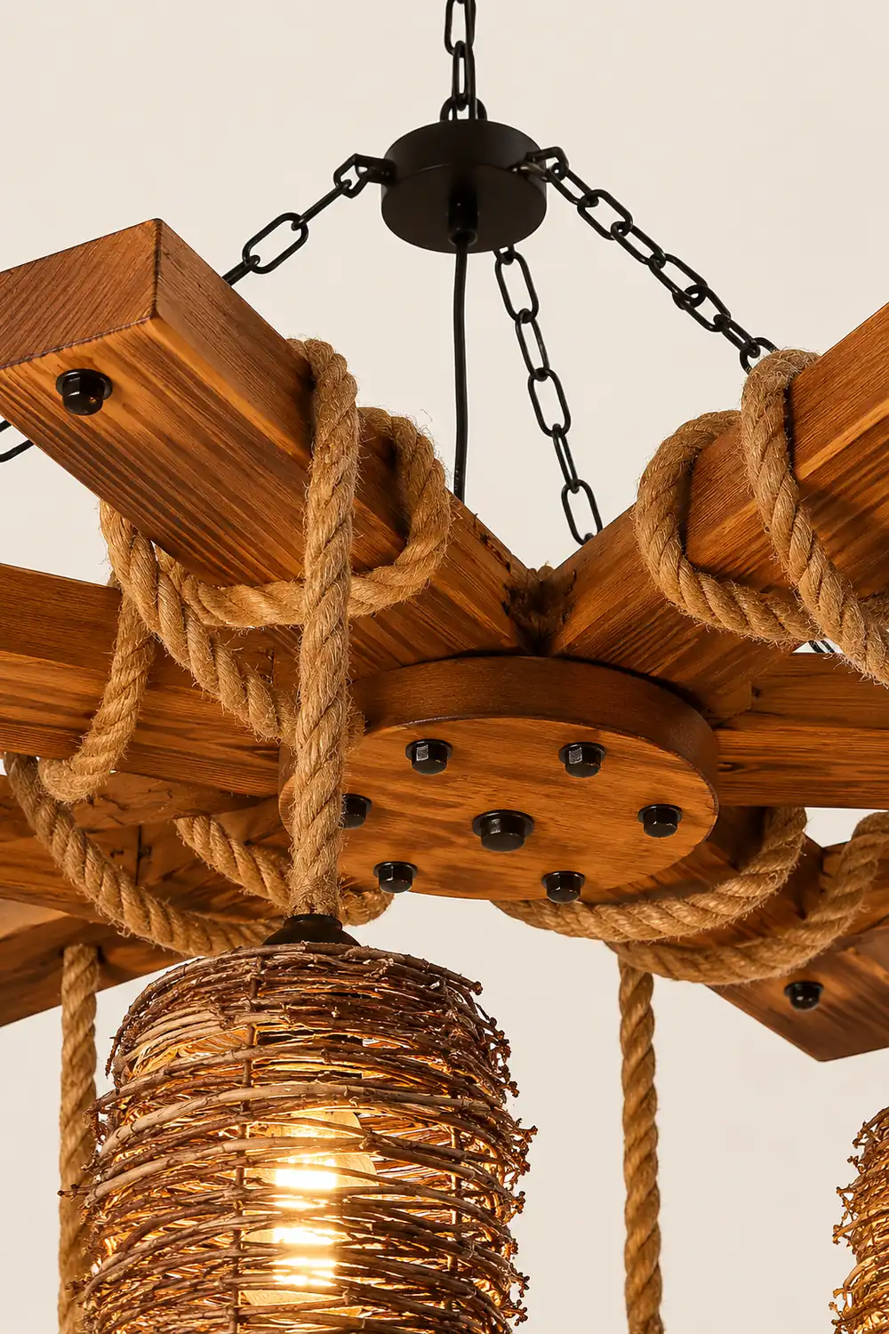 Vintage Farmhouse Chandelier - Lumpaz