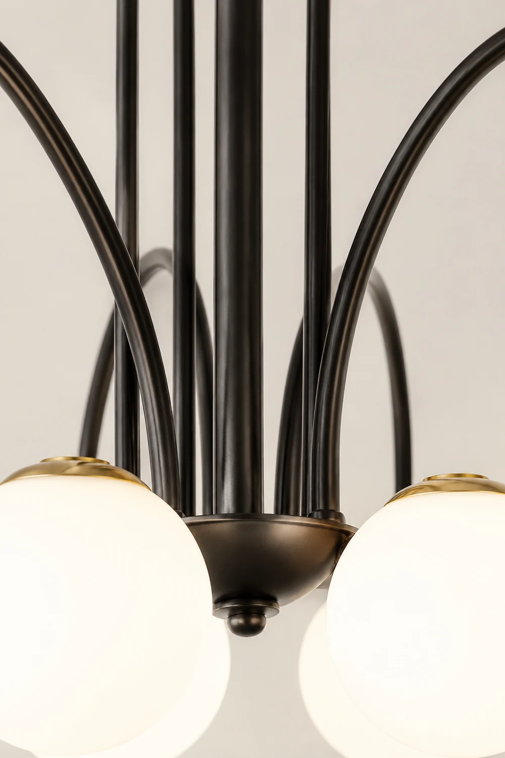 Delaney Chandelier - Lumpaz