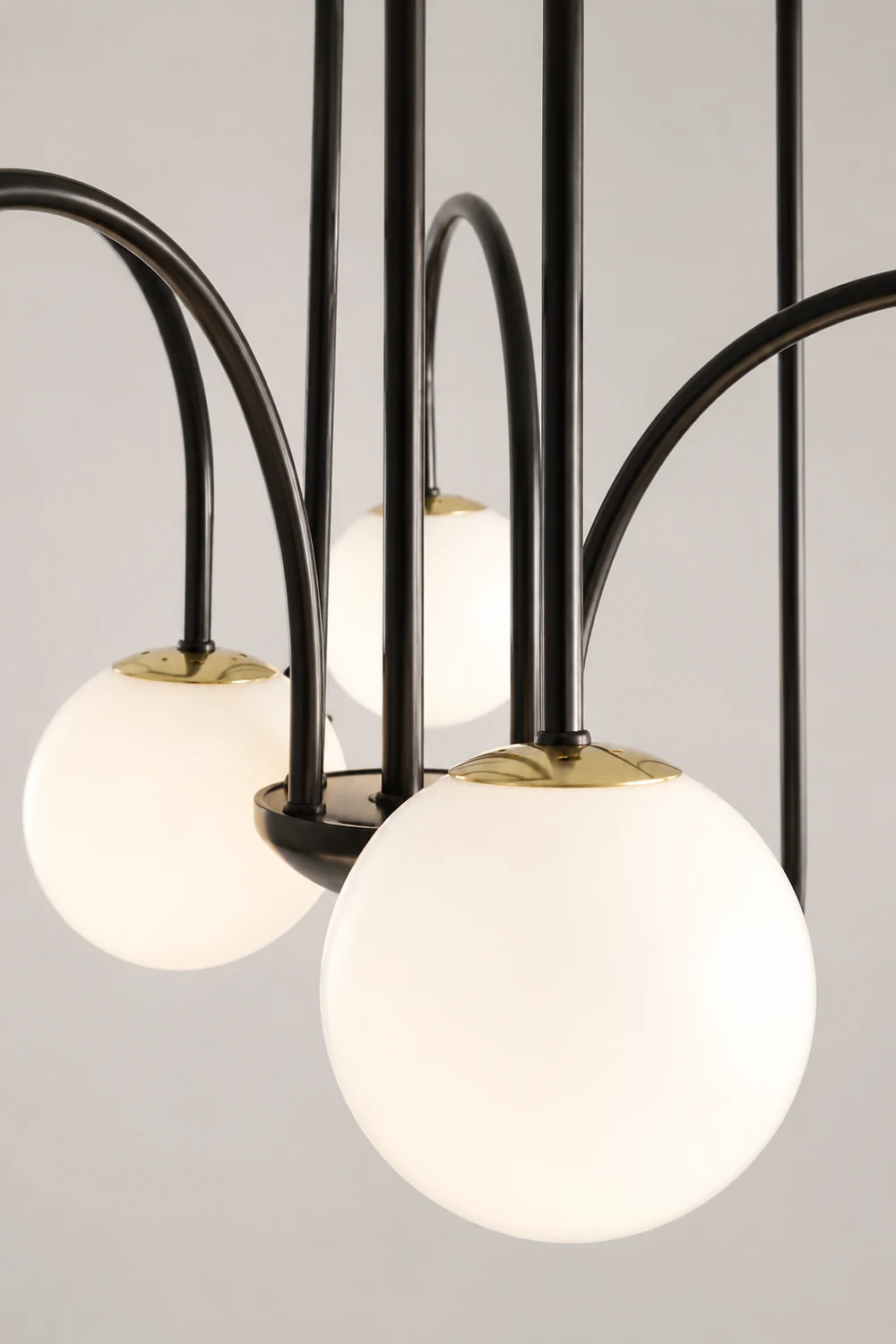 Delaney Chandelier - Lumpaz