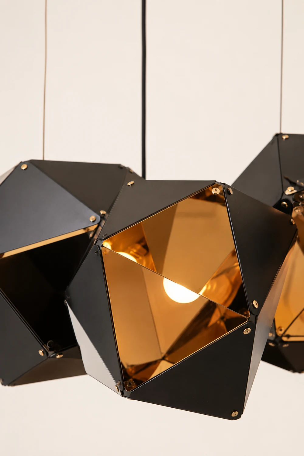 Welles Chandeliers - Lumpaz