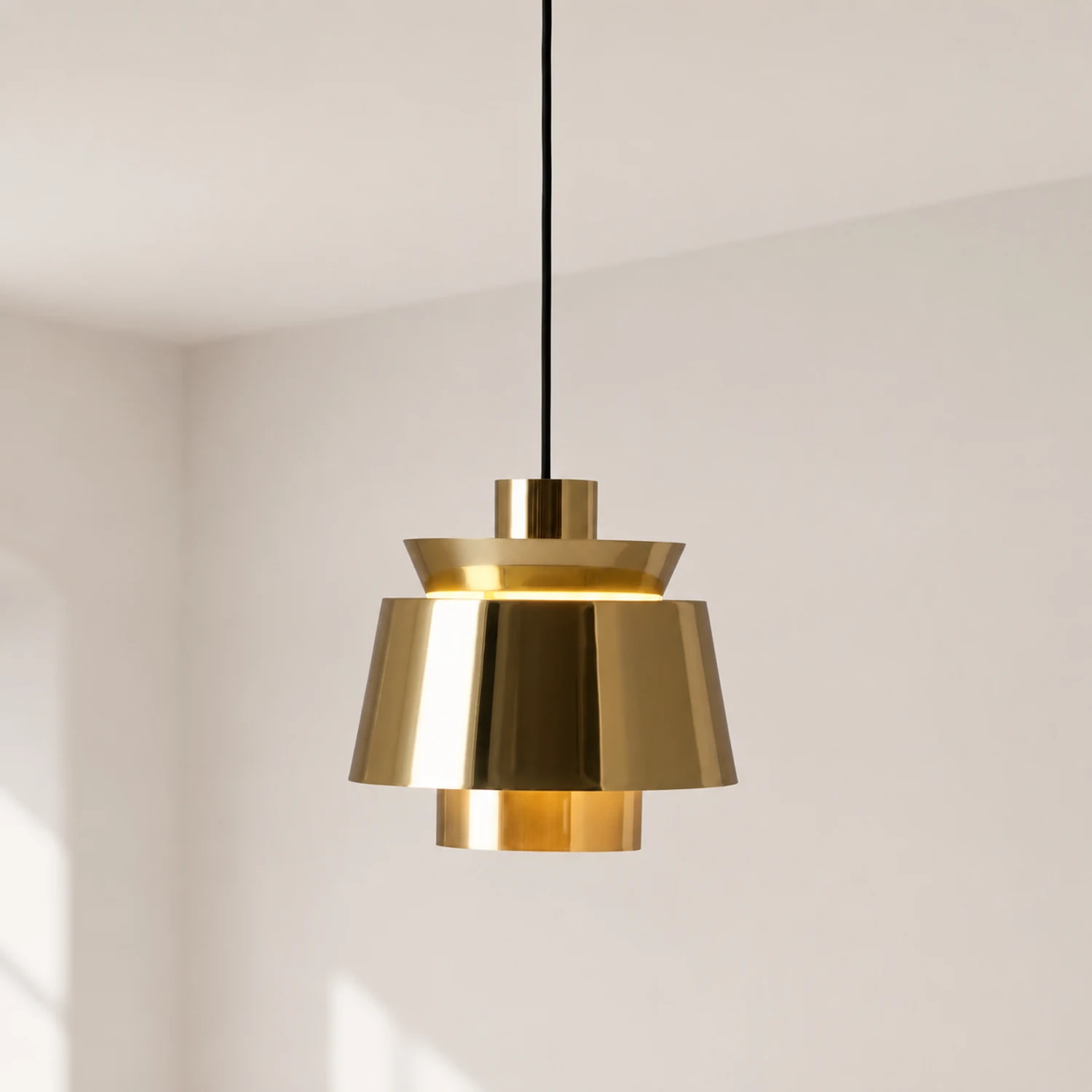 Utzon Pendant Light - Lumpaz