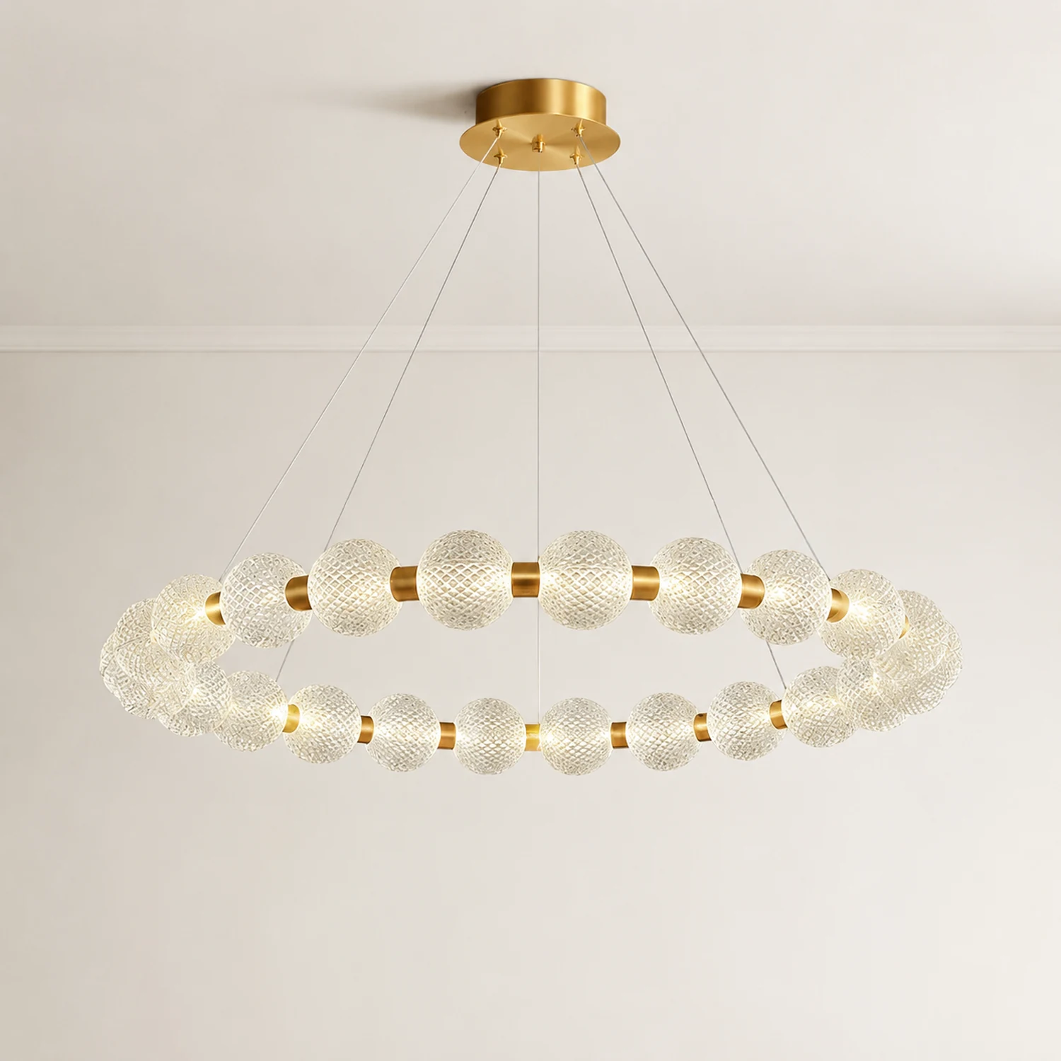Pearl Chandelier - Lumpaz
