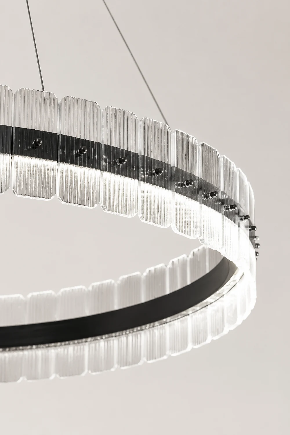 Saturno LED Chandelier - Lumpaz