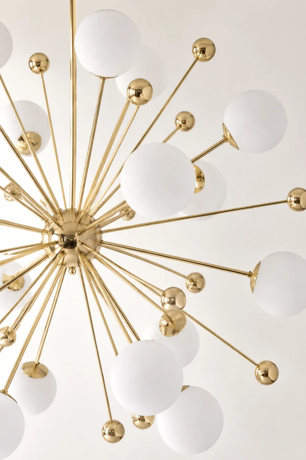 Magic Circus Chandelier - Lumpaz