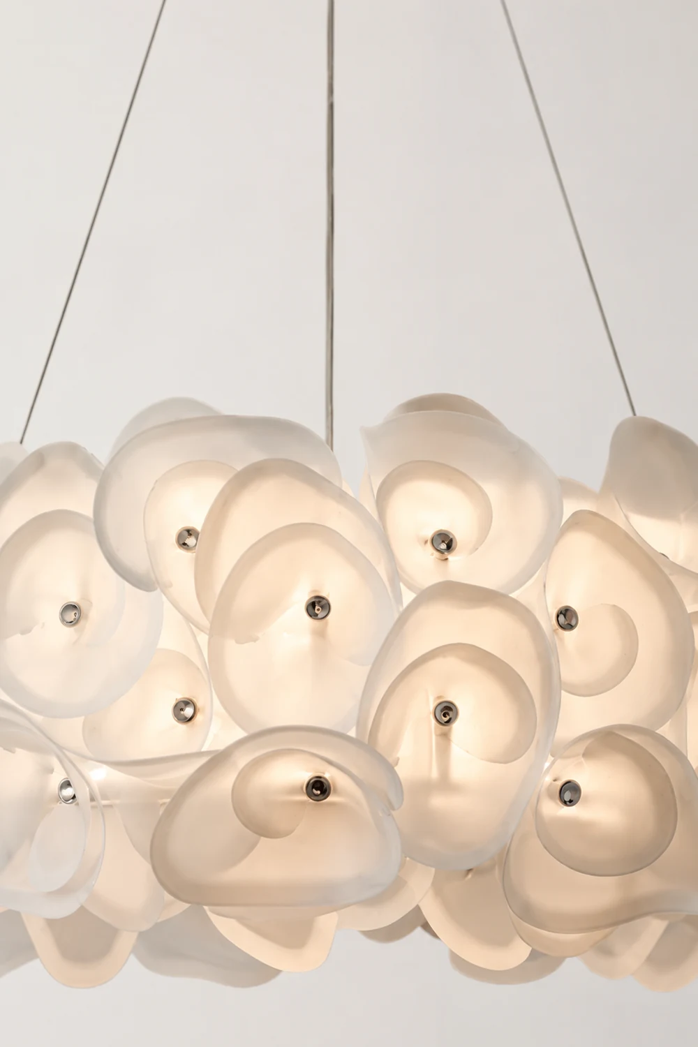 White Hydrangea Pendant Lamp - Lumpaz