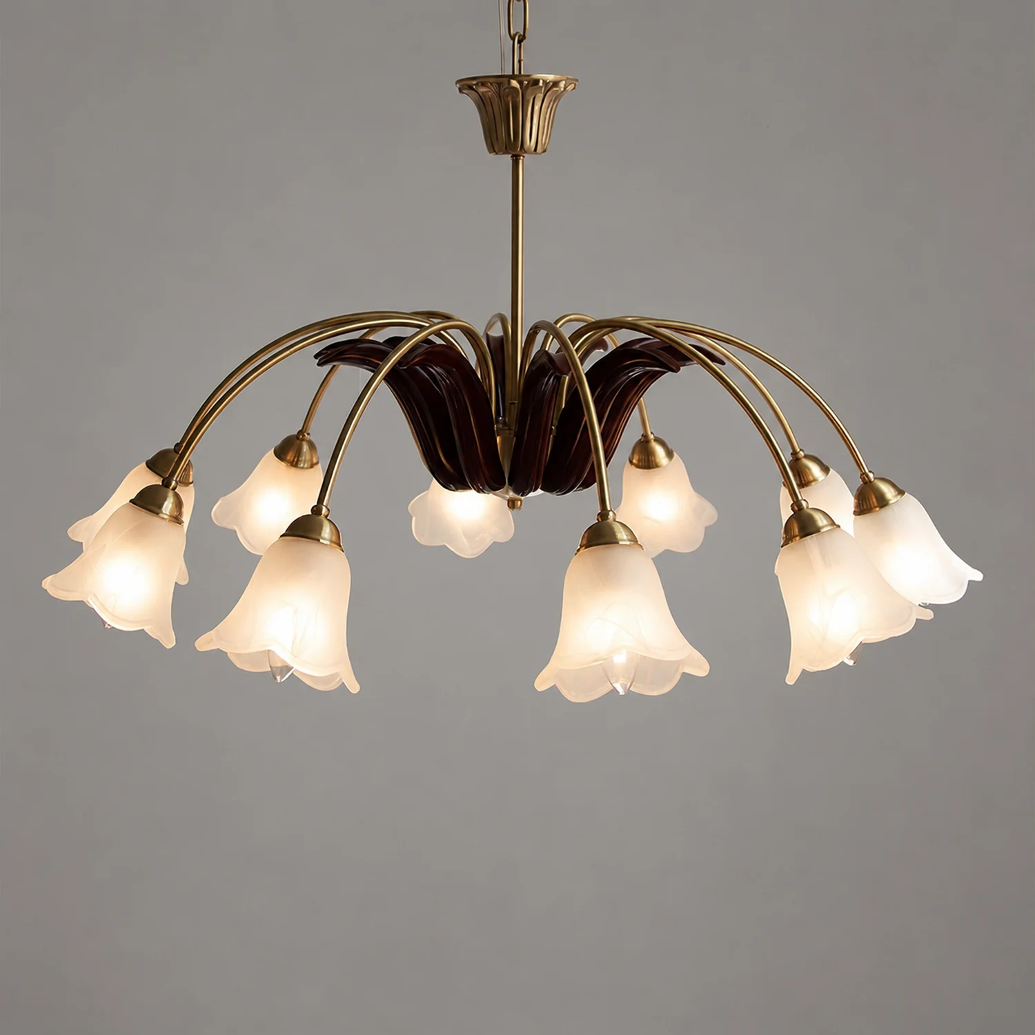Brass Pastoral Flower Chandelier - Lumpaz