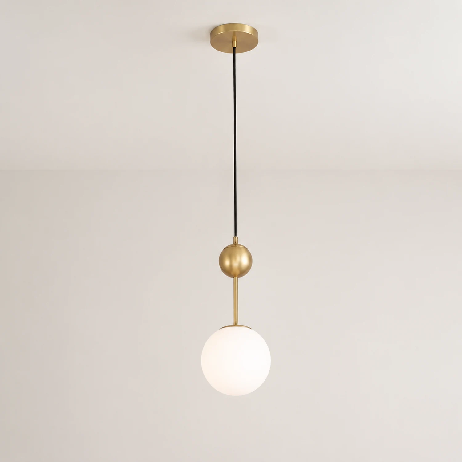Born Pendant Light - Lumpaz