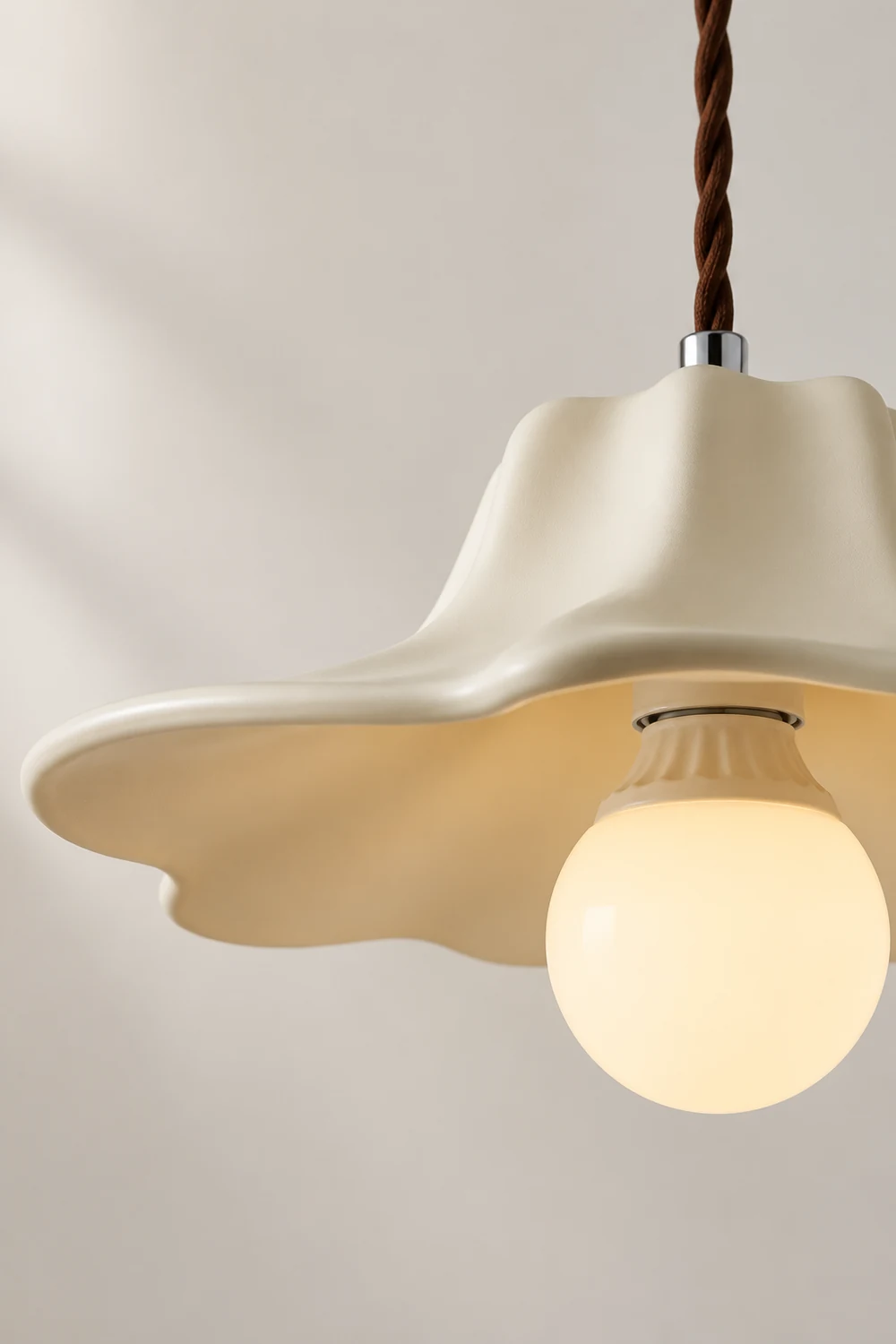 Alien Pendant Lamp - Lumpaz