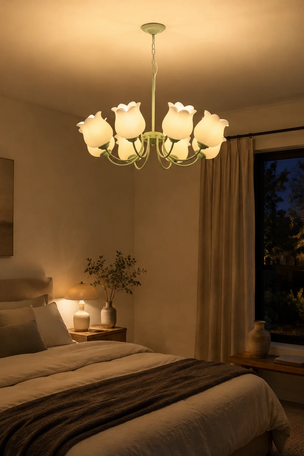 French Lily Chandelier - Lumpaz