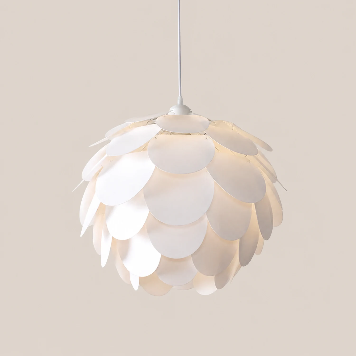 Pinecone Pendant Light - Lumpaz