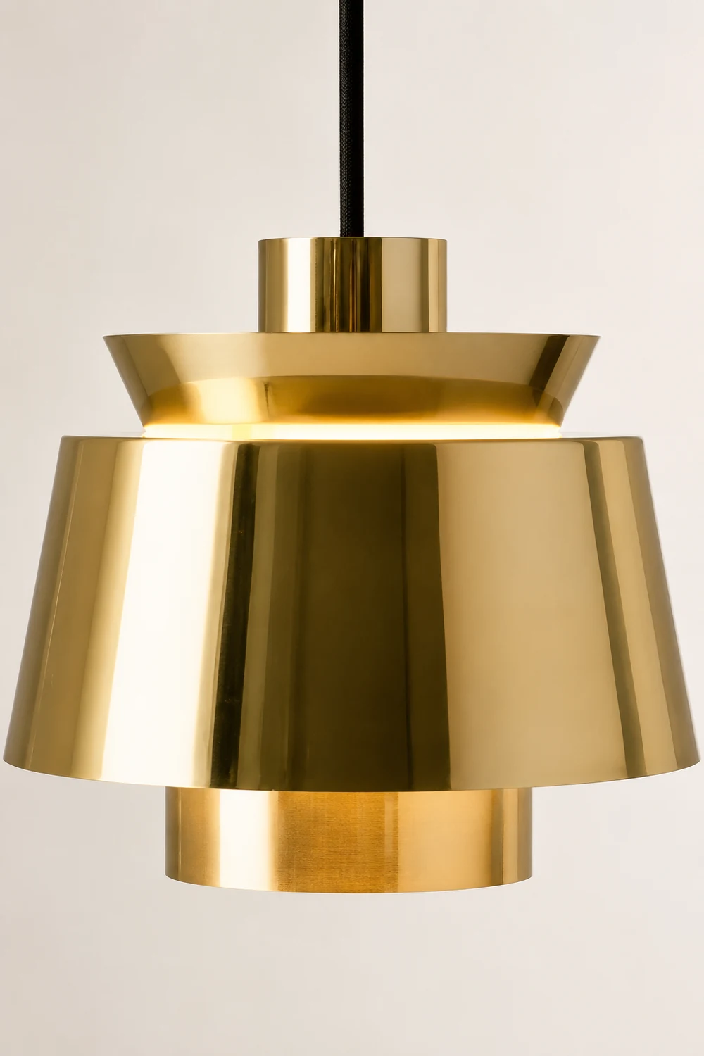Utzon Pendant Light - Lumpaz