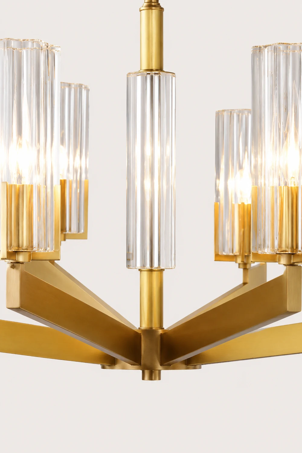 Kayla Brass Chandelier - Lumpaz