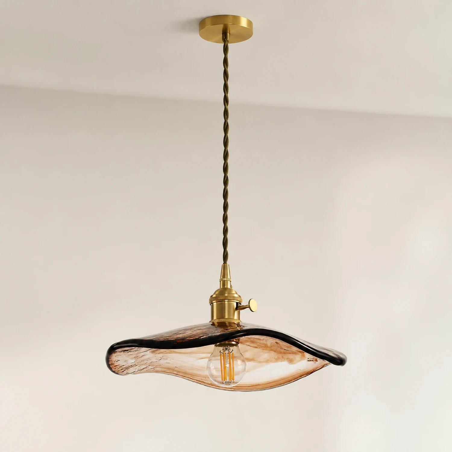 Flower Petal Glass Pendant Light - Lumpaz