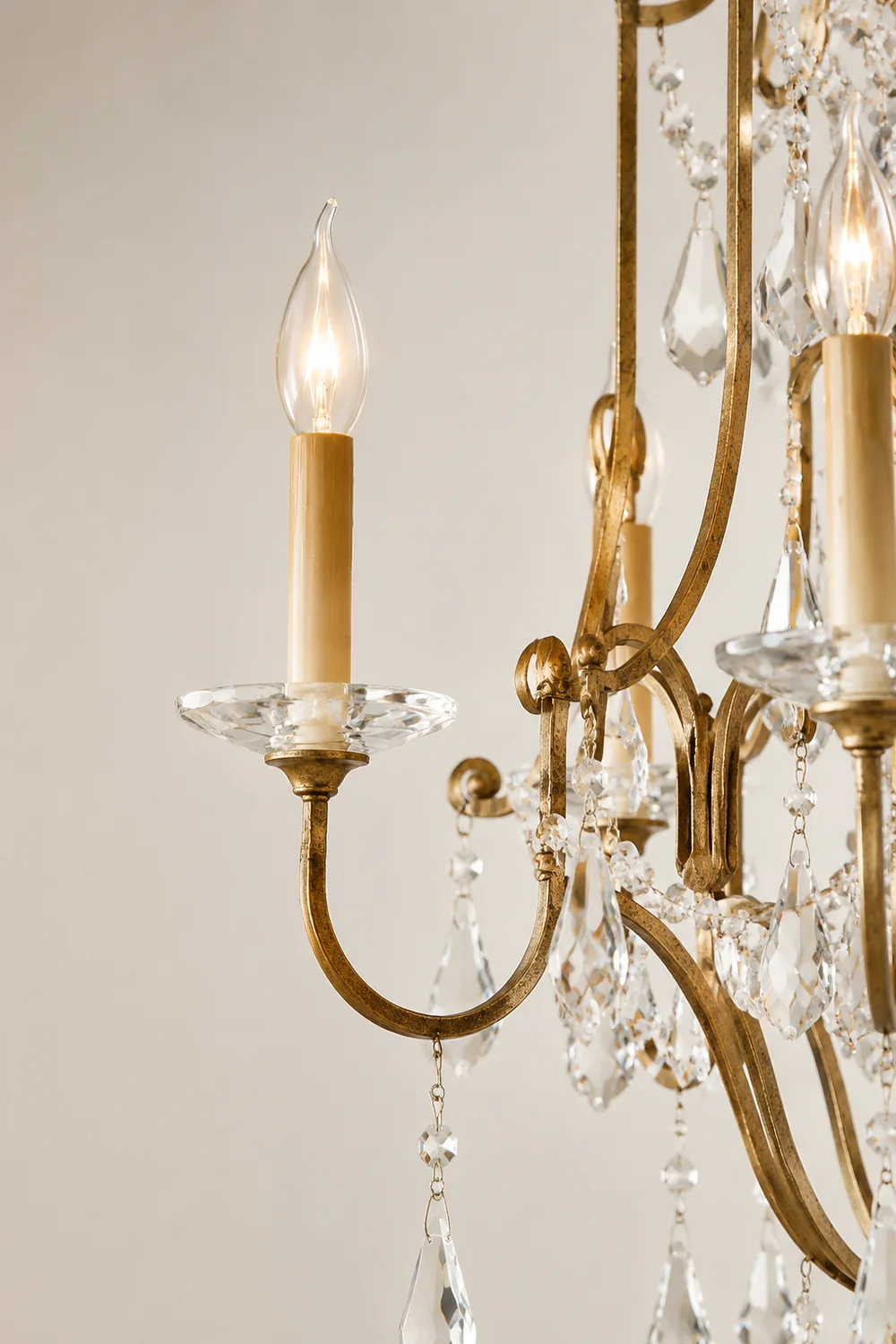 Valentina Chandelier - Lumpaz