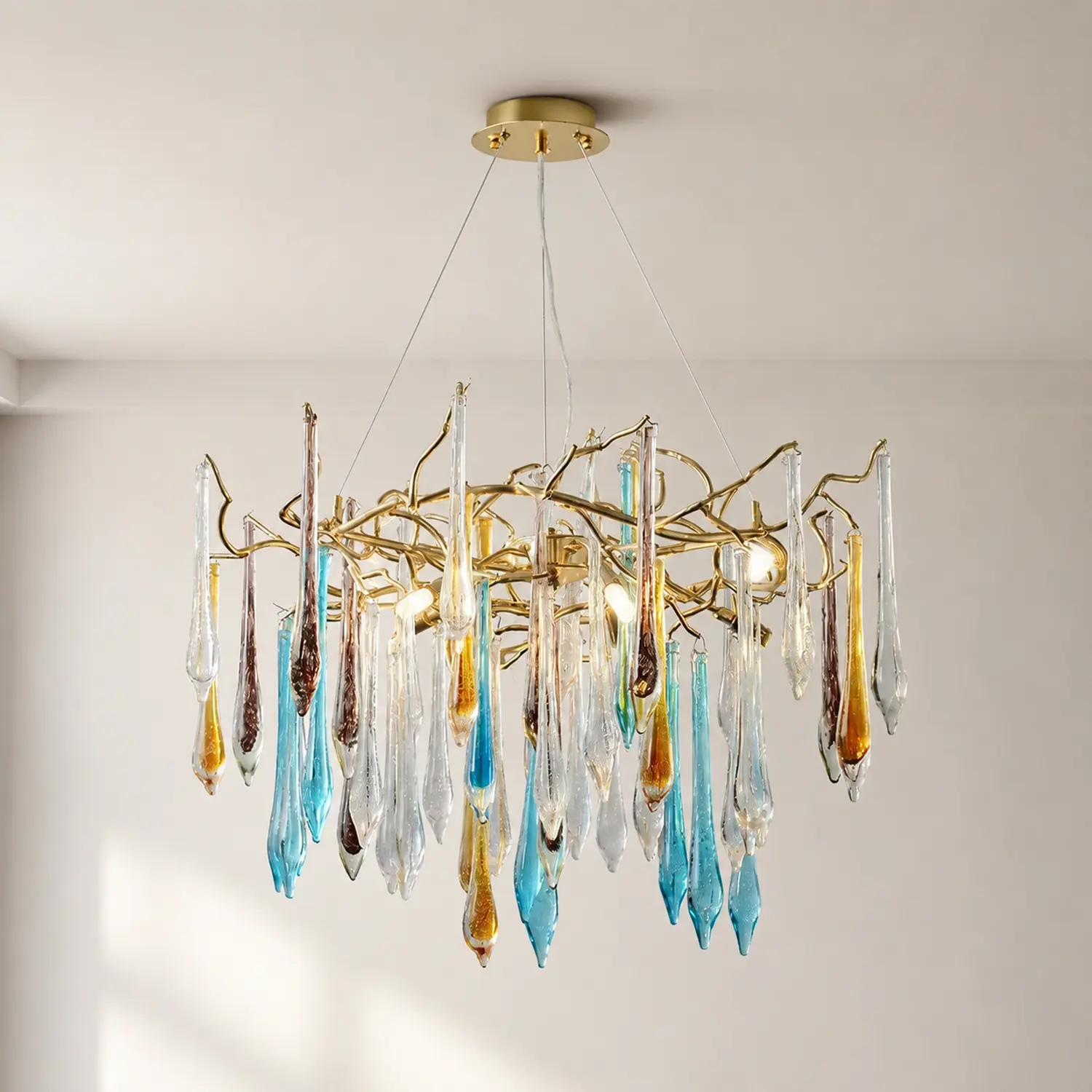 Gold Round Teardrop Chandelier - Lumpaz
