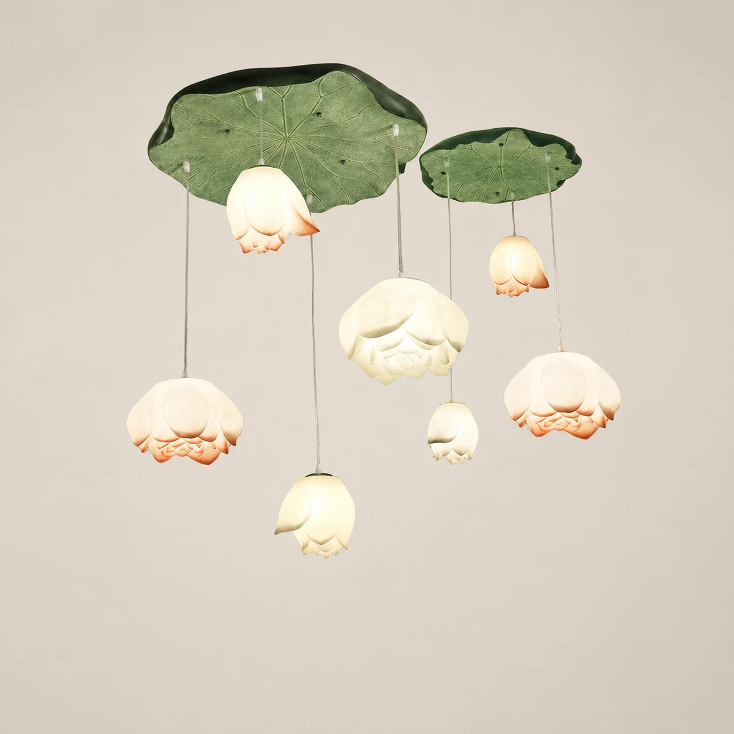 Lotus Chandelier - Lumpaz