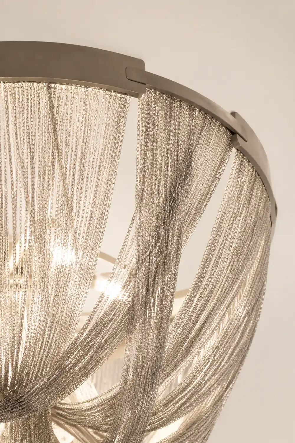 Tassel Aluminum Chain Ceiling Light - Lumpaz