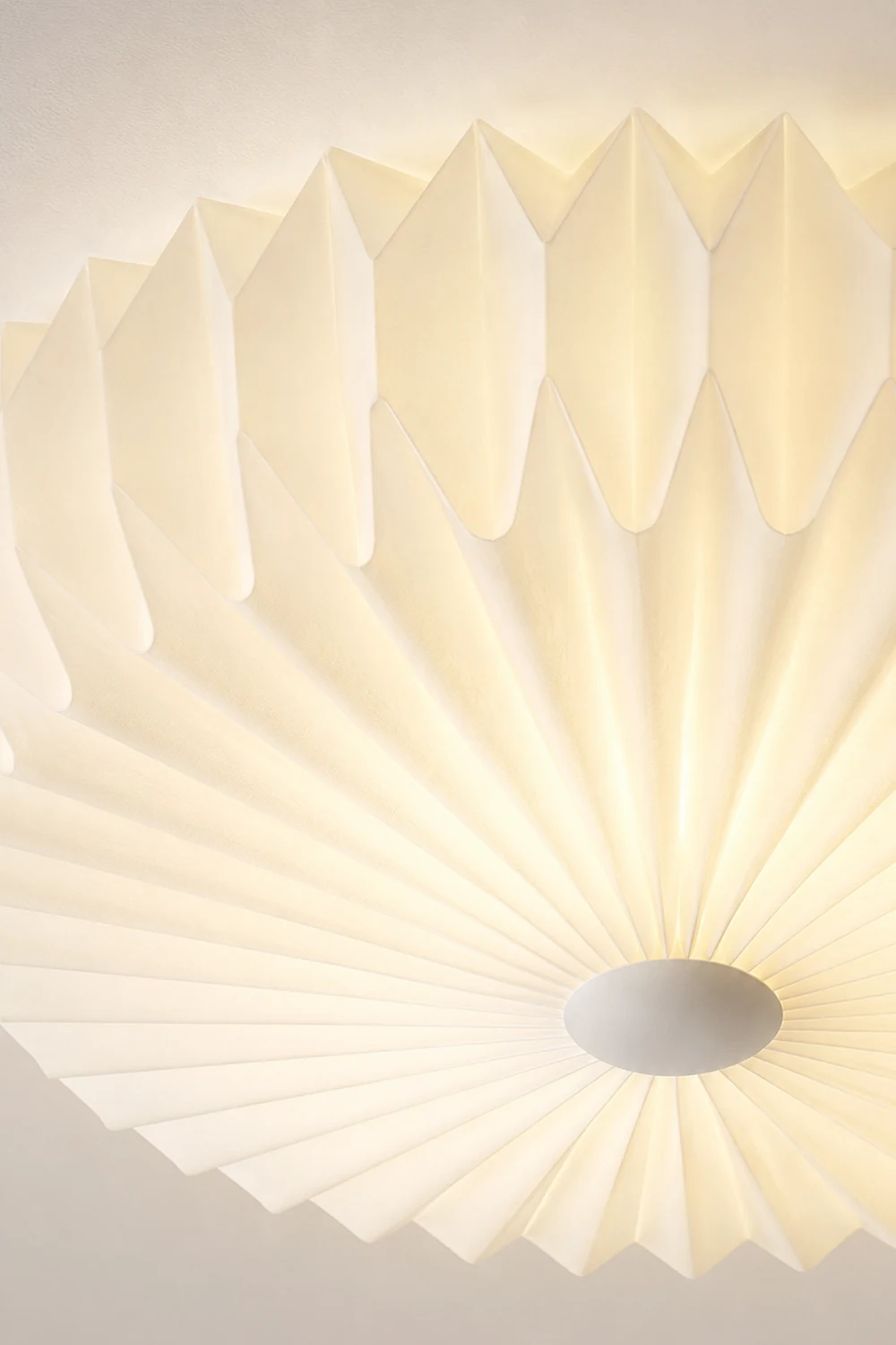 Linn Ceiling Lamp - Lumpaz