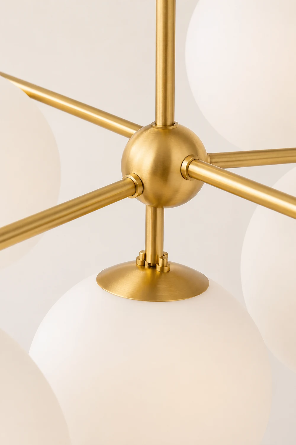 Sphere & Stem Chandelier - Lumpaz