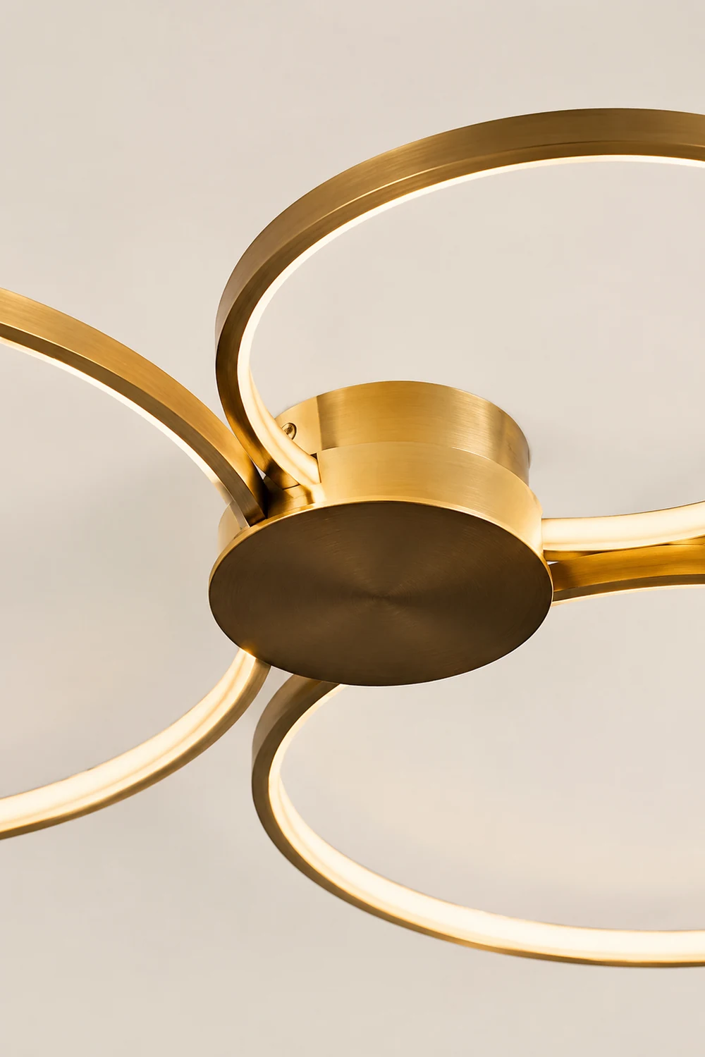 Loop LED Ceiling Light - Lumpaz