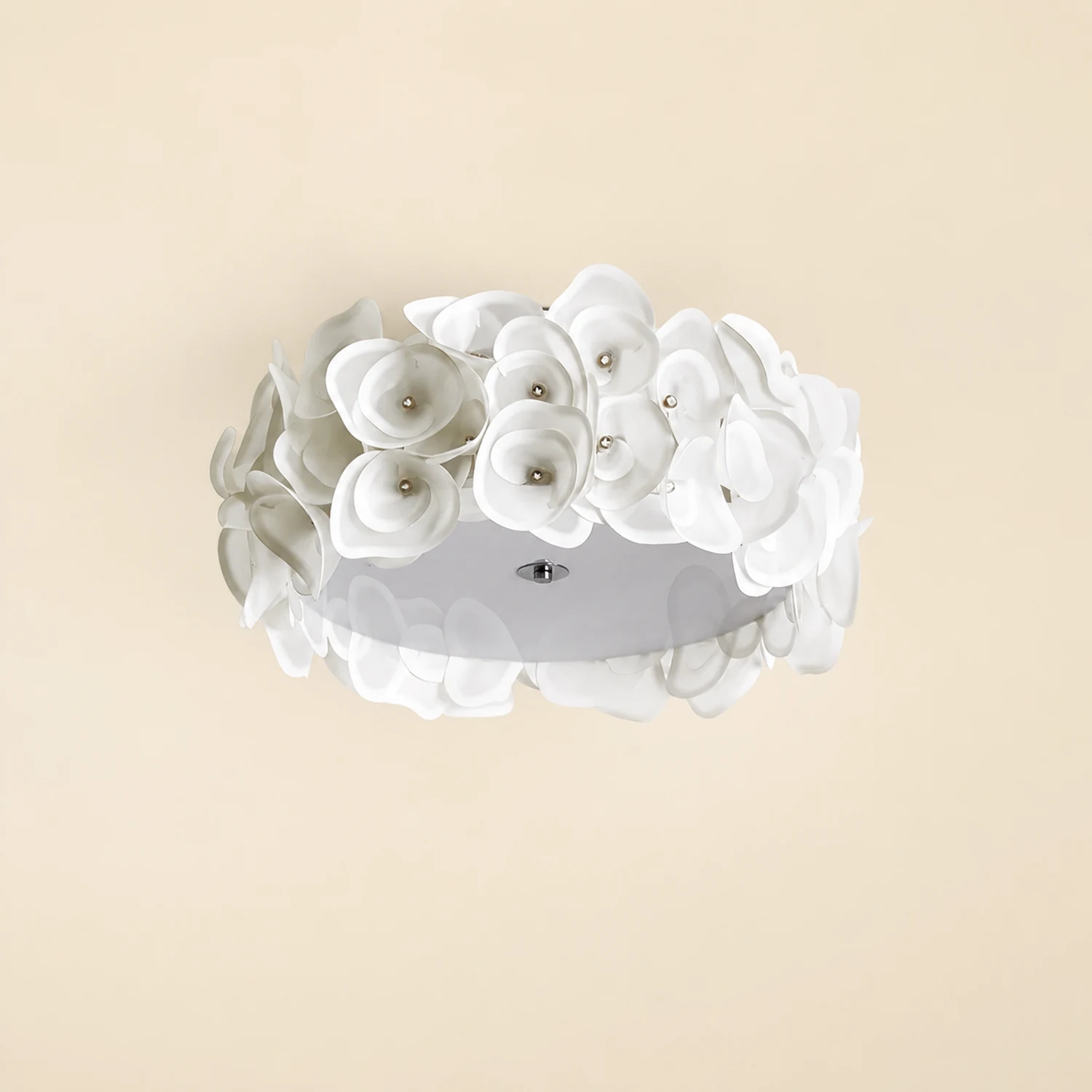White Hydrangea Ceiling Lamp - Lumpaz