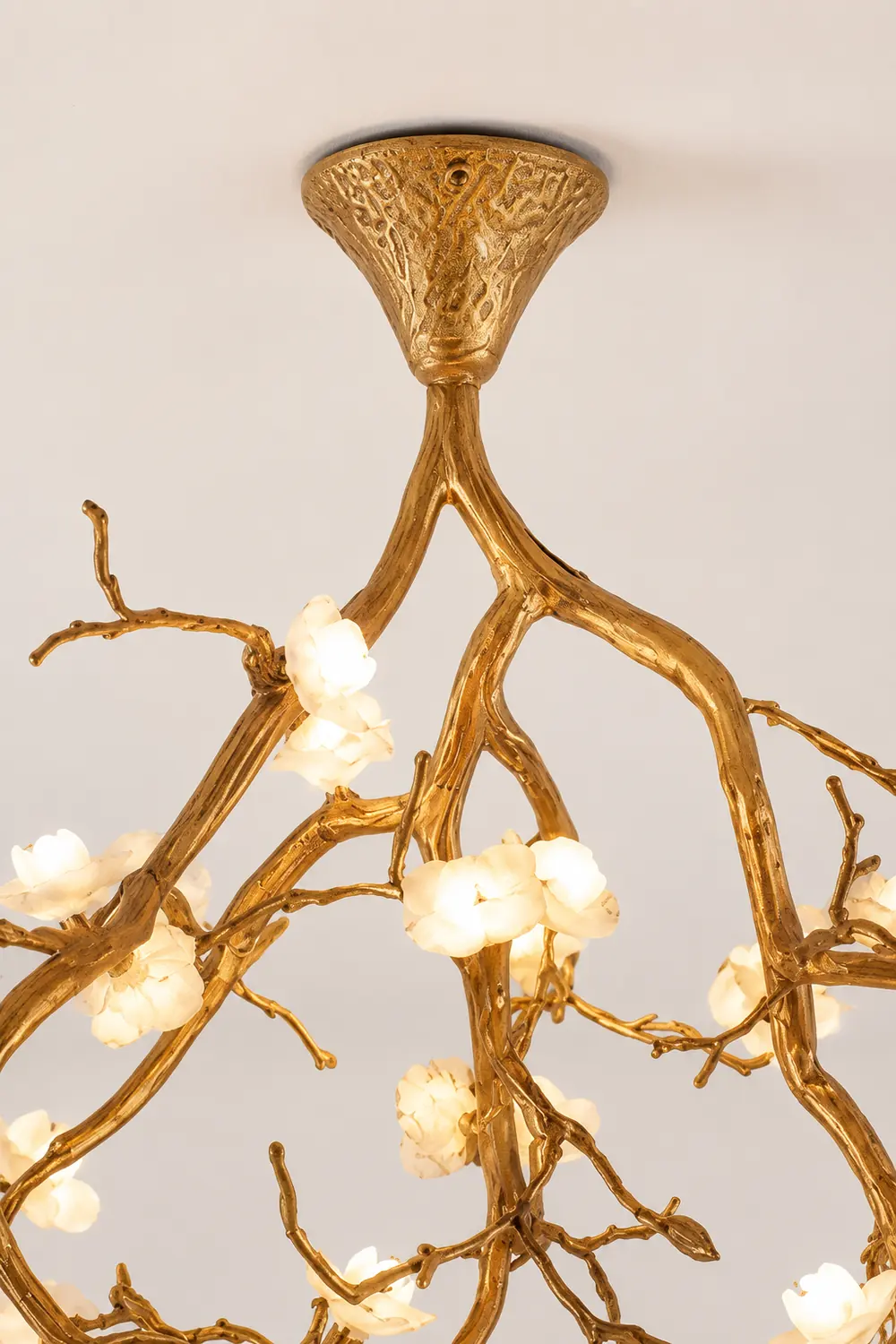 Tree Branches Flower Ceiling Lamp - Lumpaz