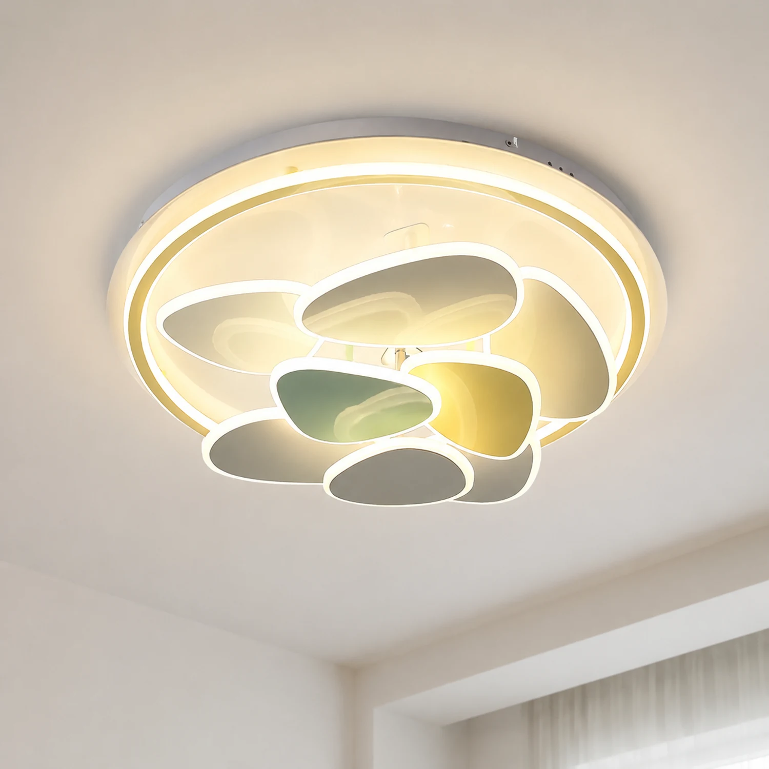 Colorful Cloud Round Ceiling Lamp - Lumpaz
